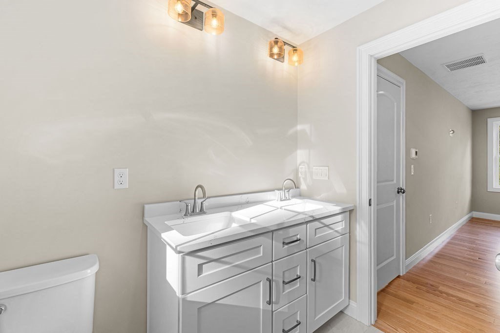 32 Forrest St, Berkley, MA 02779 - Image 25