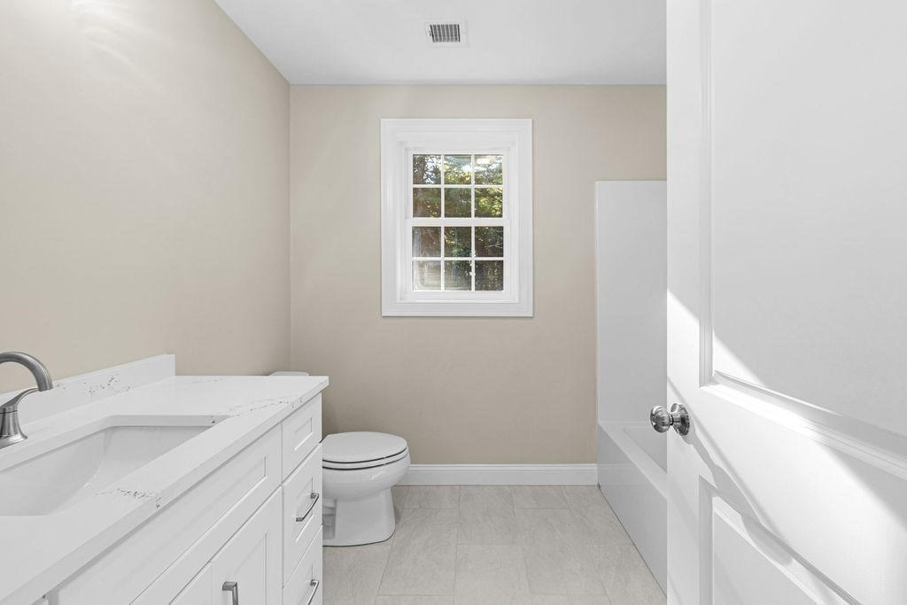 32 Forrest St, Berkley, MA 02779 - Image 29