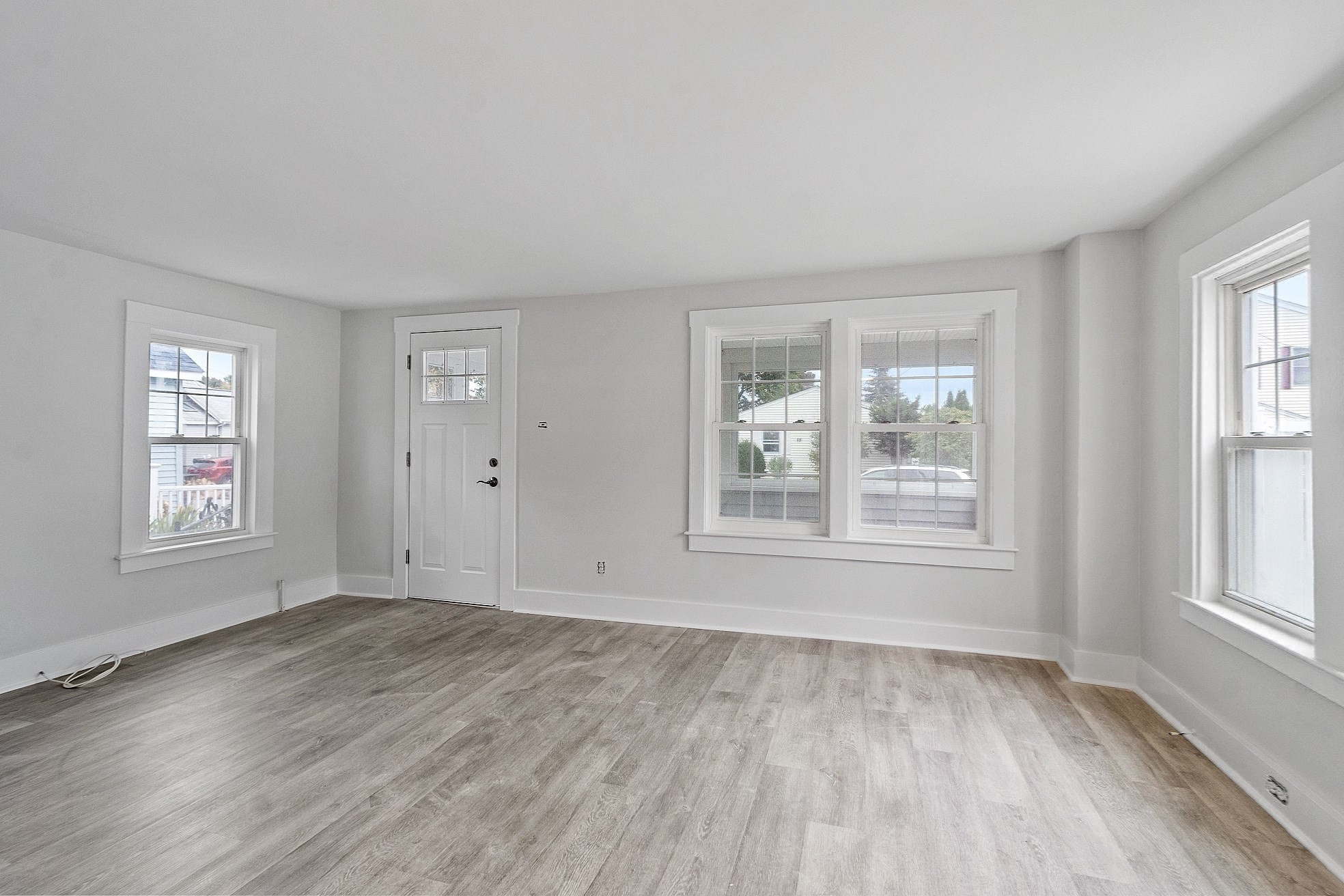 98 Seminole Ave, Waltham, MA 02451 - Image 14