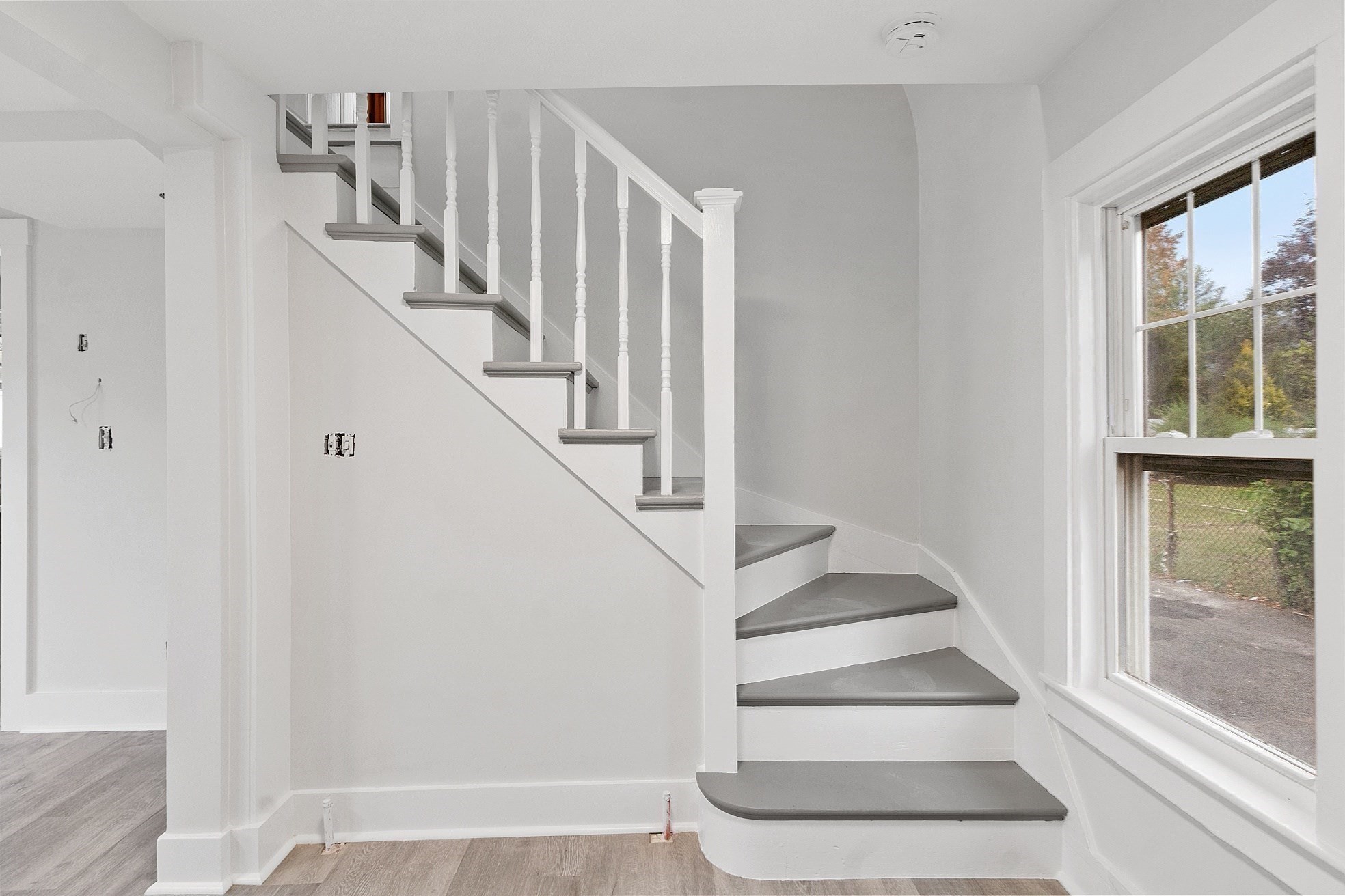 98 Seminole Ave, Waltham, MA 02451 - Image 21