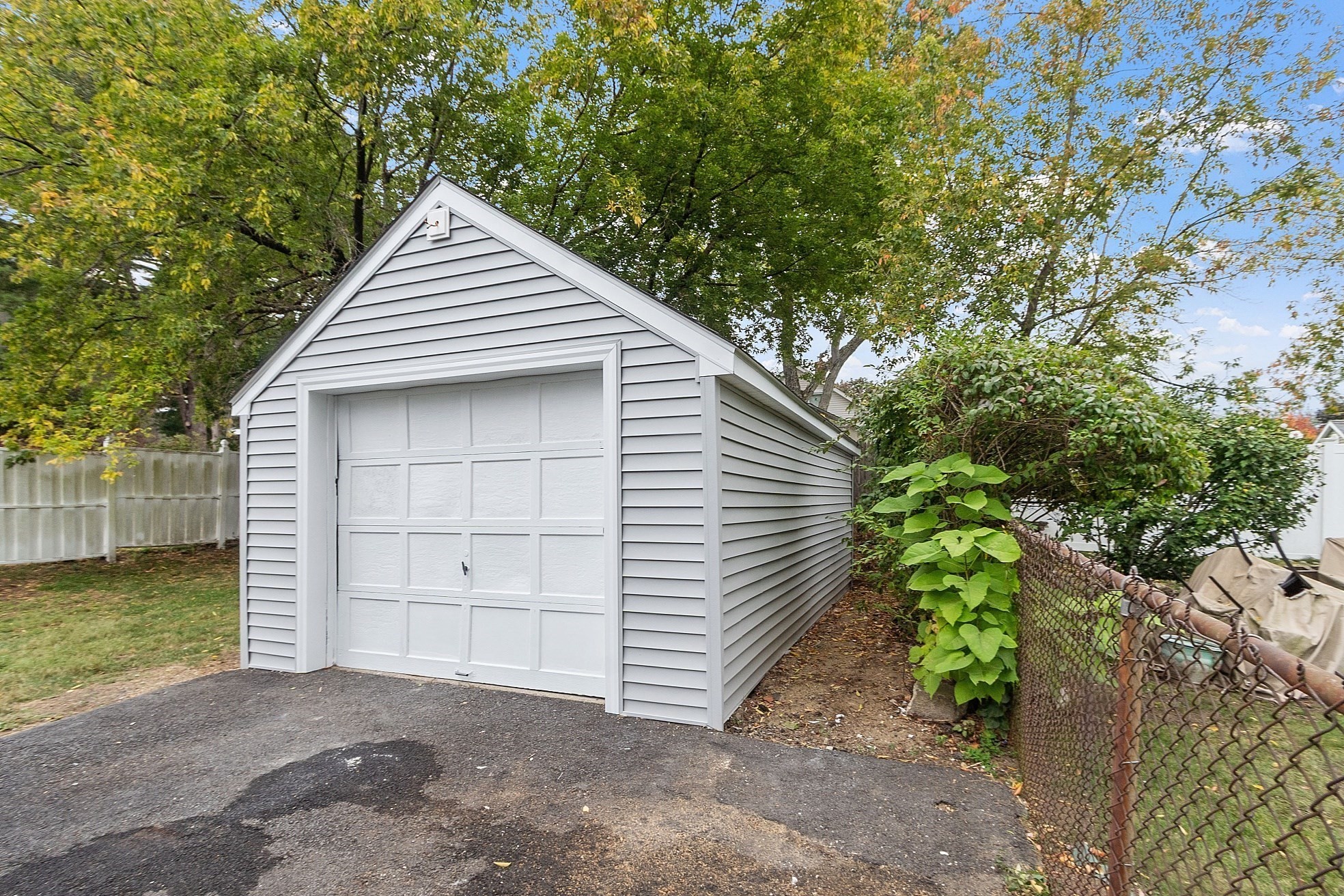 98 Seminole Ave, Waltham, MA 02451 - Image 5