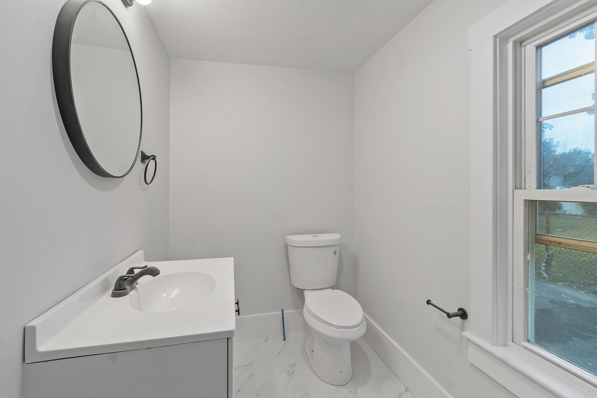 98 Seminole Ave, Waltham, MA 02451 - Image 10