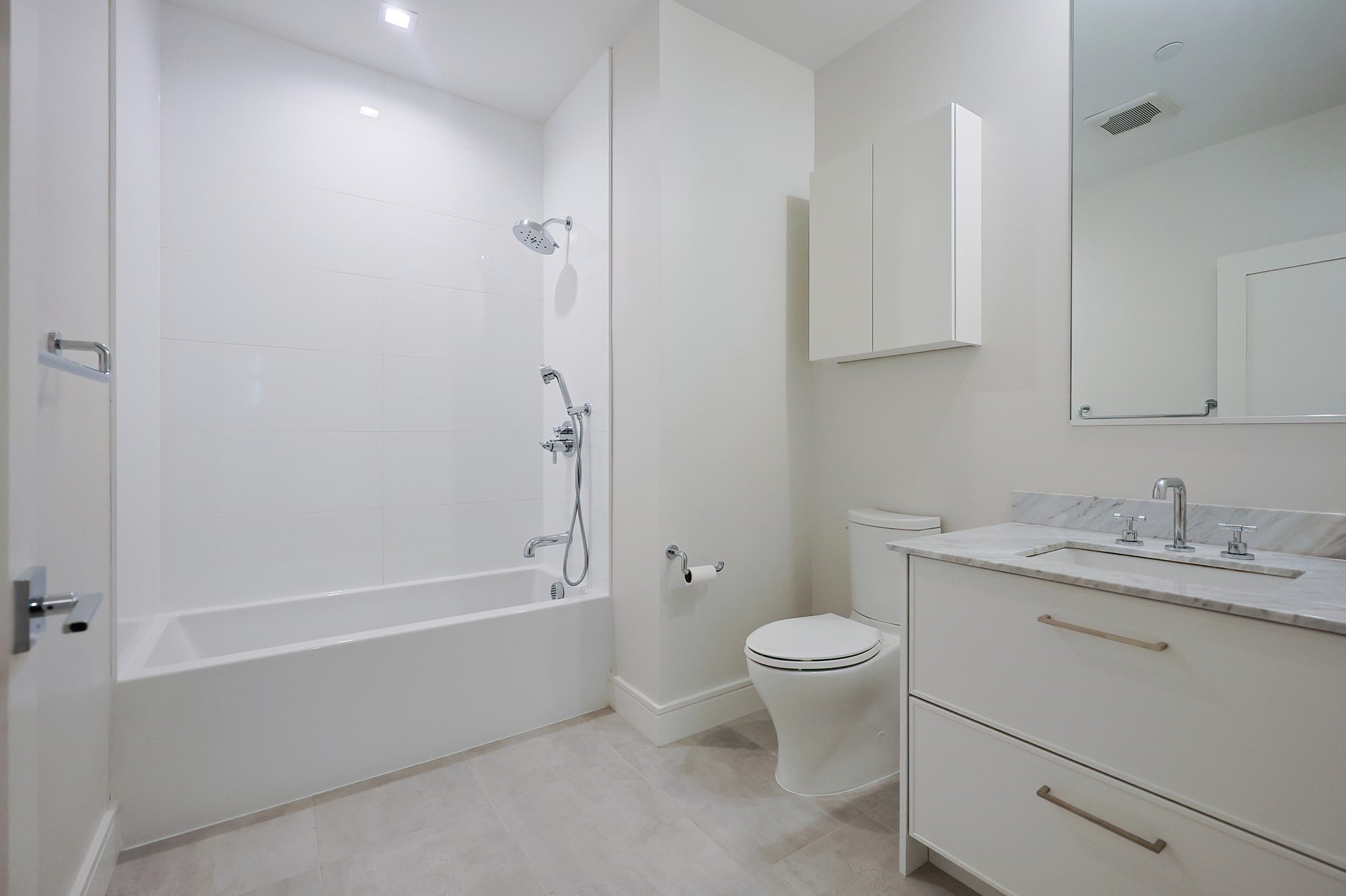 99 Sumner St Unit 312, Massachusetts, Boston, MA 02128 - Image 13