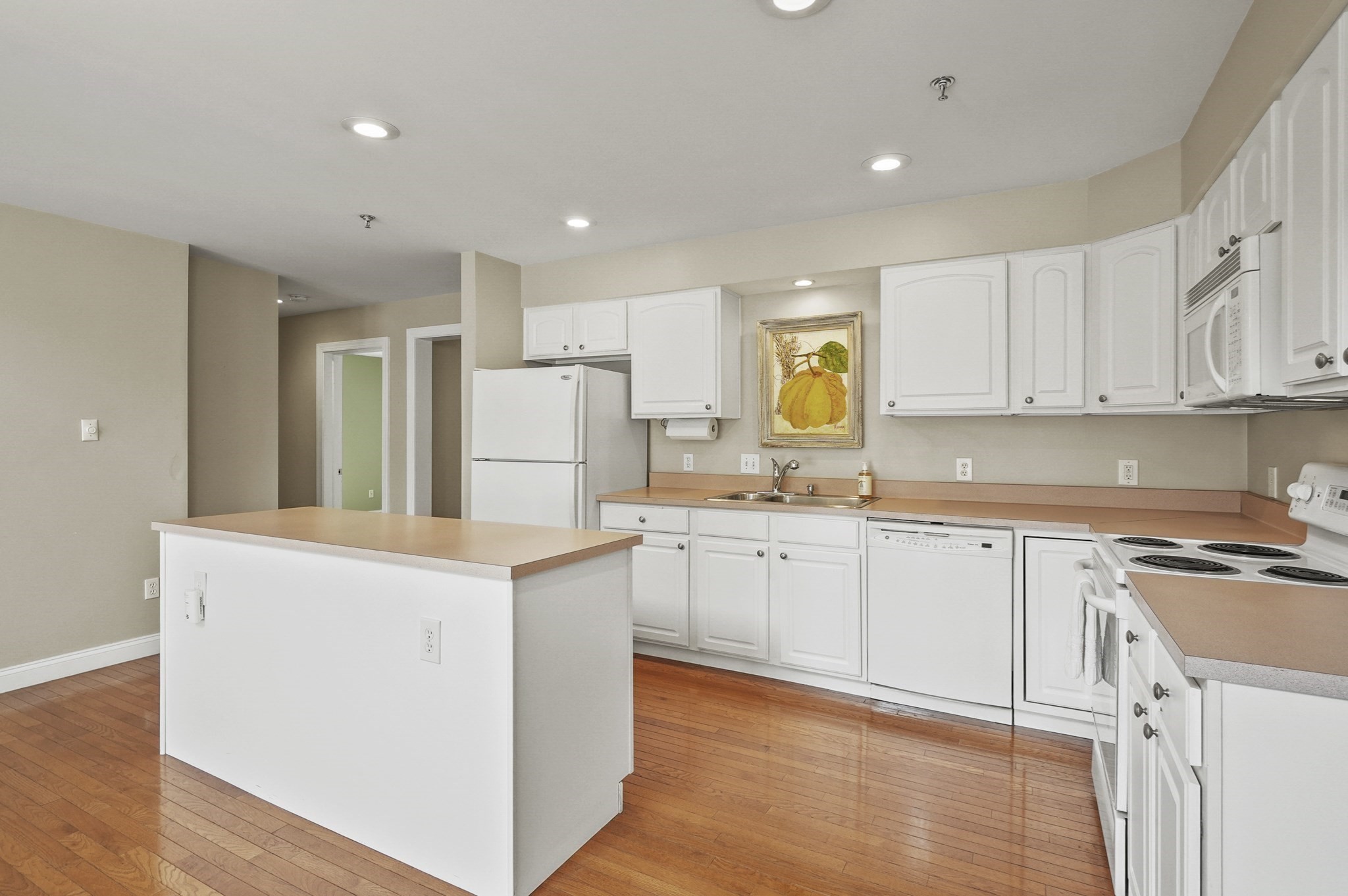 83 Hillside Village Drive Unit 83, West Boylston, MA 01583 - Image 3