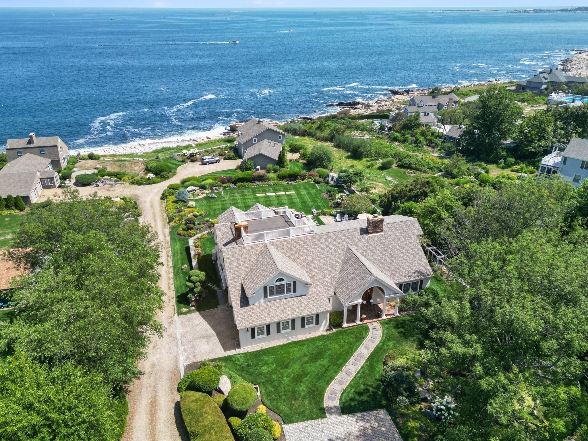 13 Phillips Ave, Rockport, MA 01966