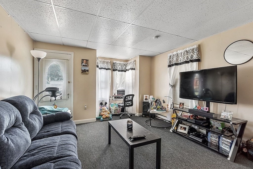 337 Parker Street, Gardner, MA 01440 - Image 12