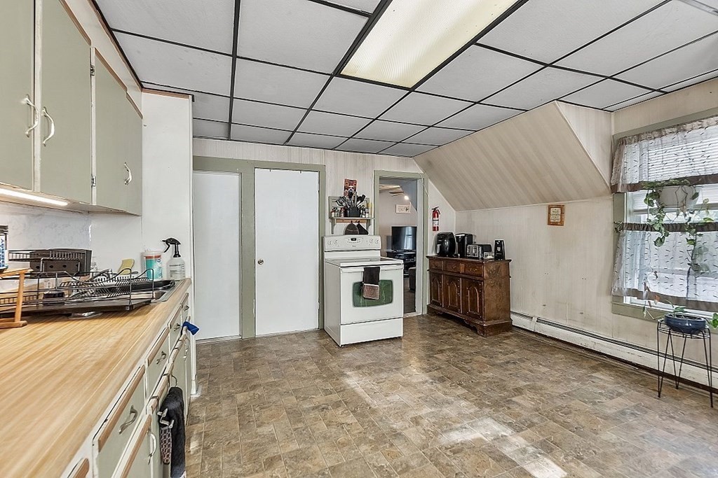 337 Parker Street, Gardner, MA 01440 - Image 17