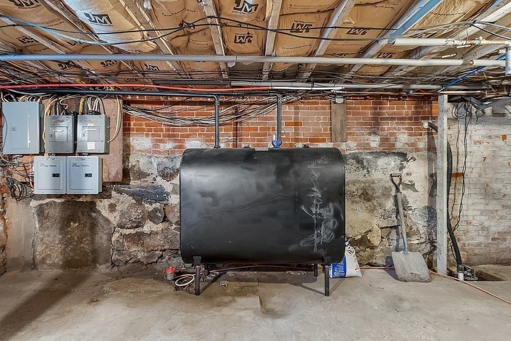 337 Parker Street, Gardner, MA 01440 - Image 40