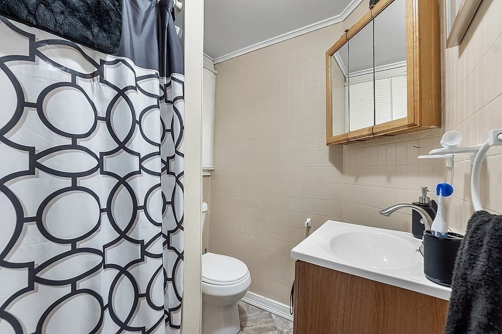 337 Parker Street, Gardner, MA 01440 - Image 9