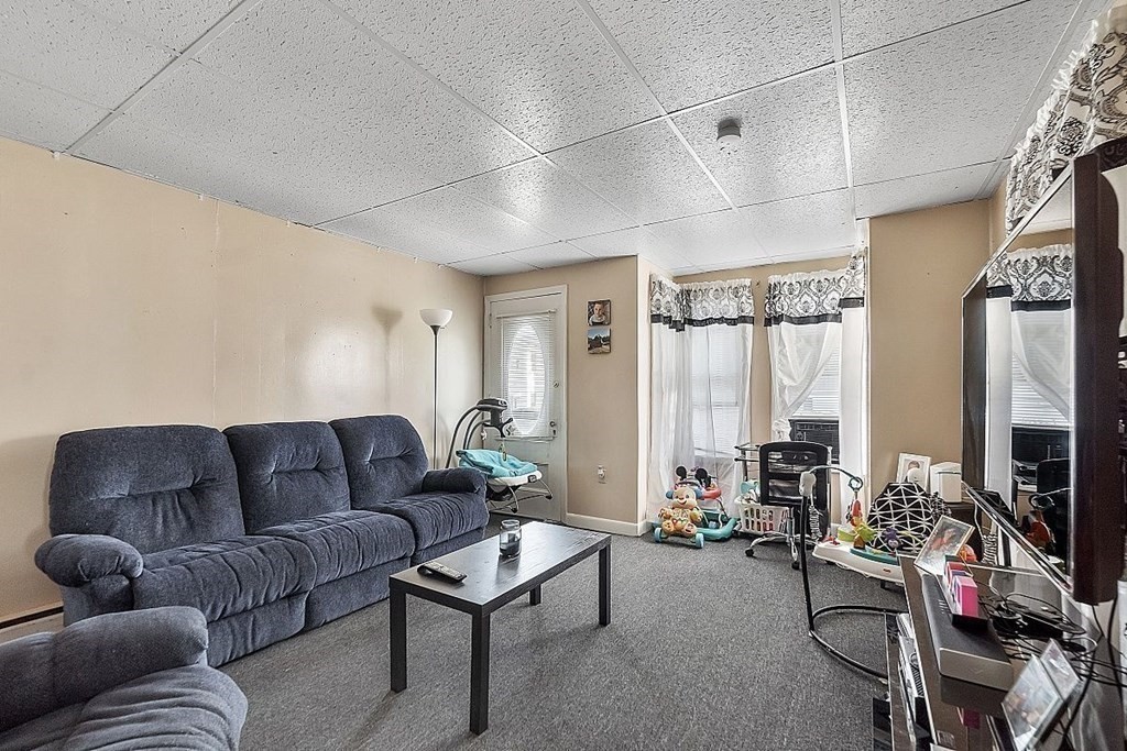 337 Parker Street, Gardner, MA 01440 - Image 10