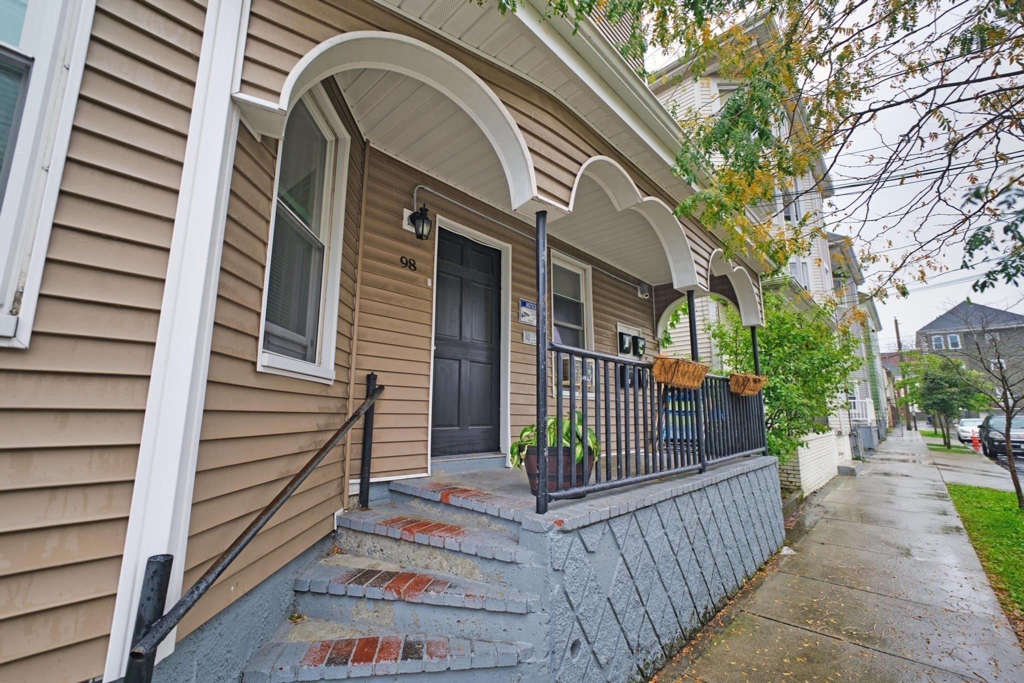 98 Beetle St, New Bedford, MA 02746 - Image 2