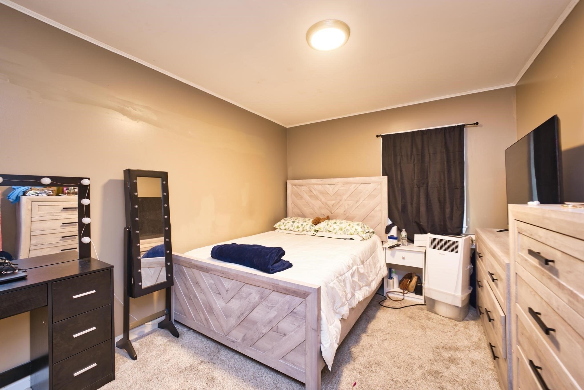 98 Beetle St, New Bedford, MA 02746 - Image 15