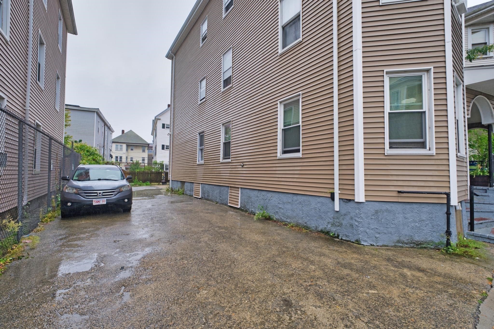 98 Beetle St, New Bedford, MA 02746 - Image 3