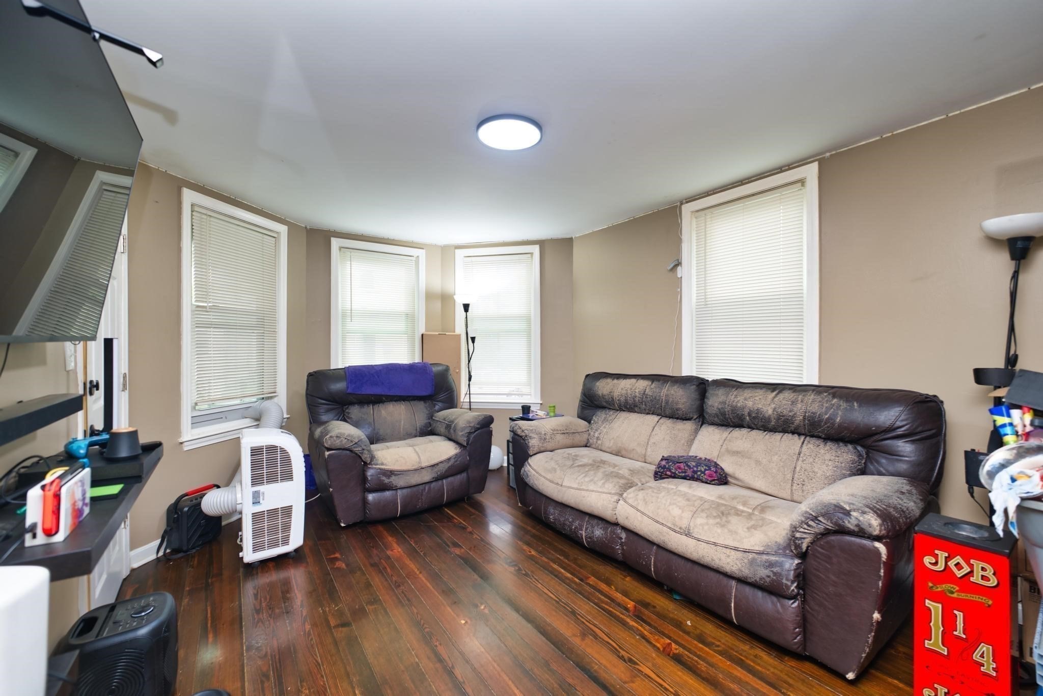 98 Beetle St, New Bedford, MA 02746 - Image 33