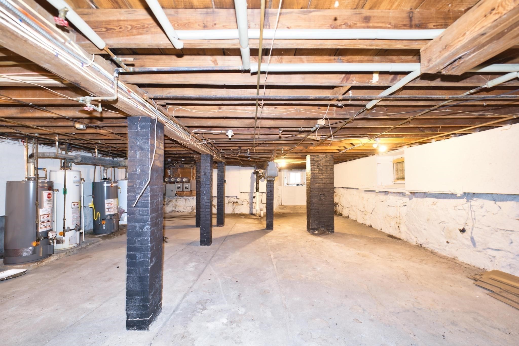 98 Beetle St, New Bedford, MA 02746 - Image 38