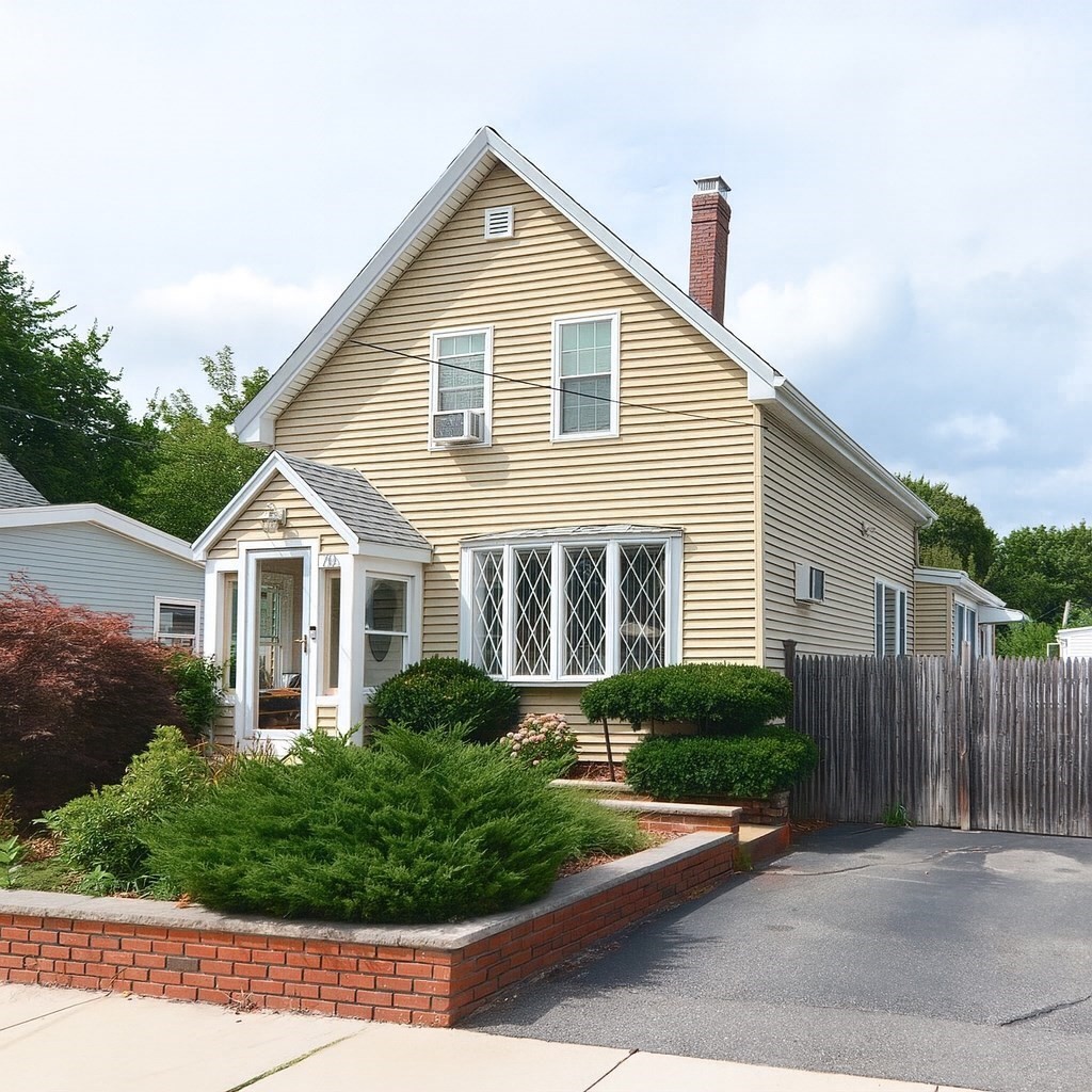 70 Tainter St, Medford, MA 02155
