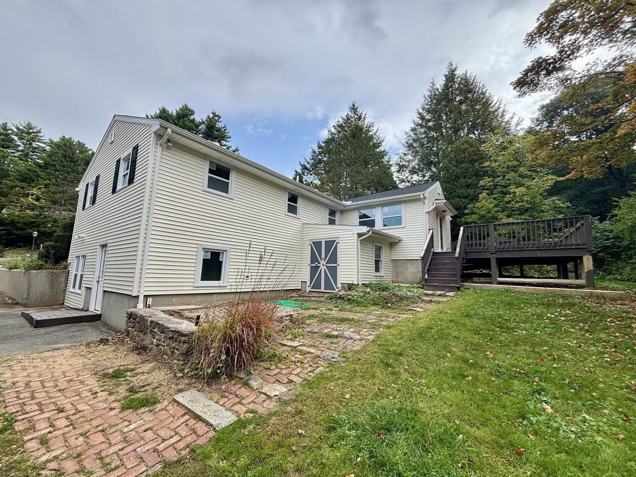 8 Blueberry Lane, Sturbridge, MA 01566 - Image 5