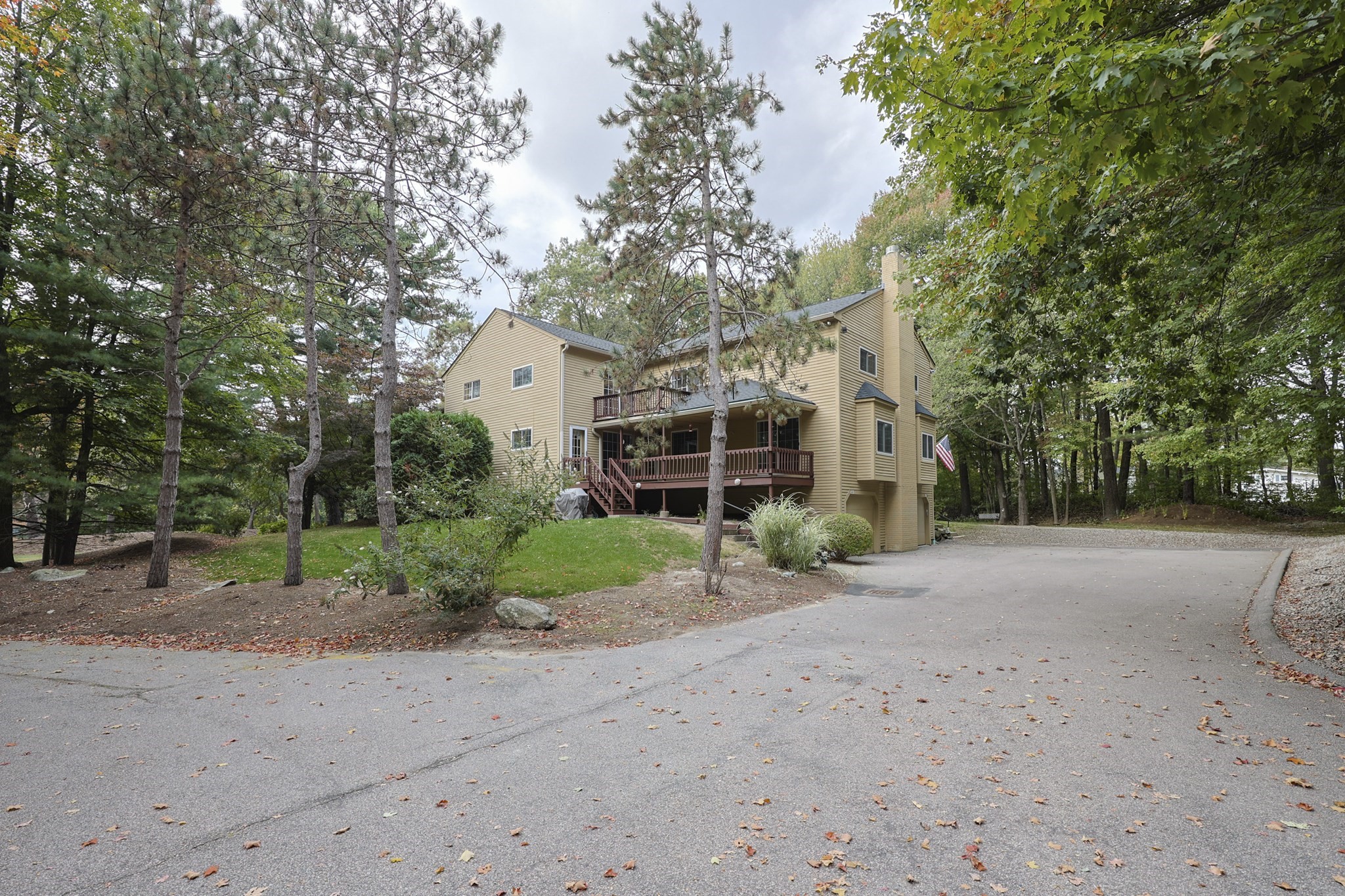 14 Country Club Ln Unit C, Milford, MA 01757 - Image 2