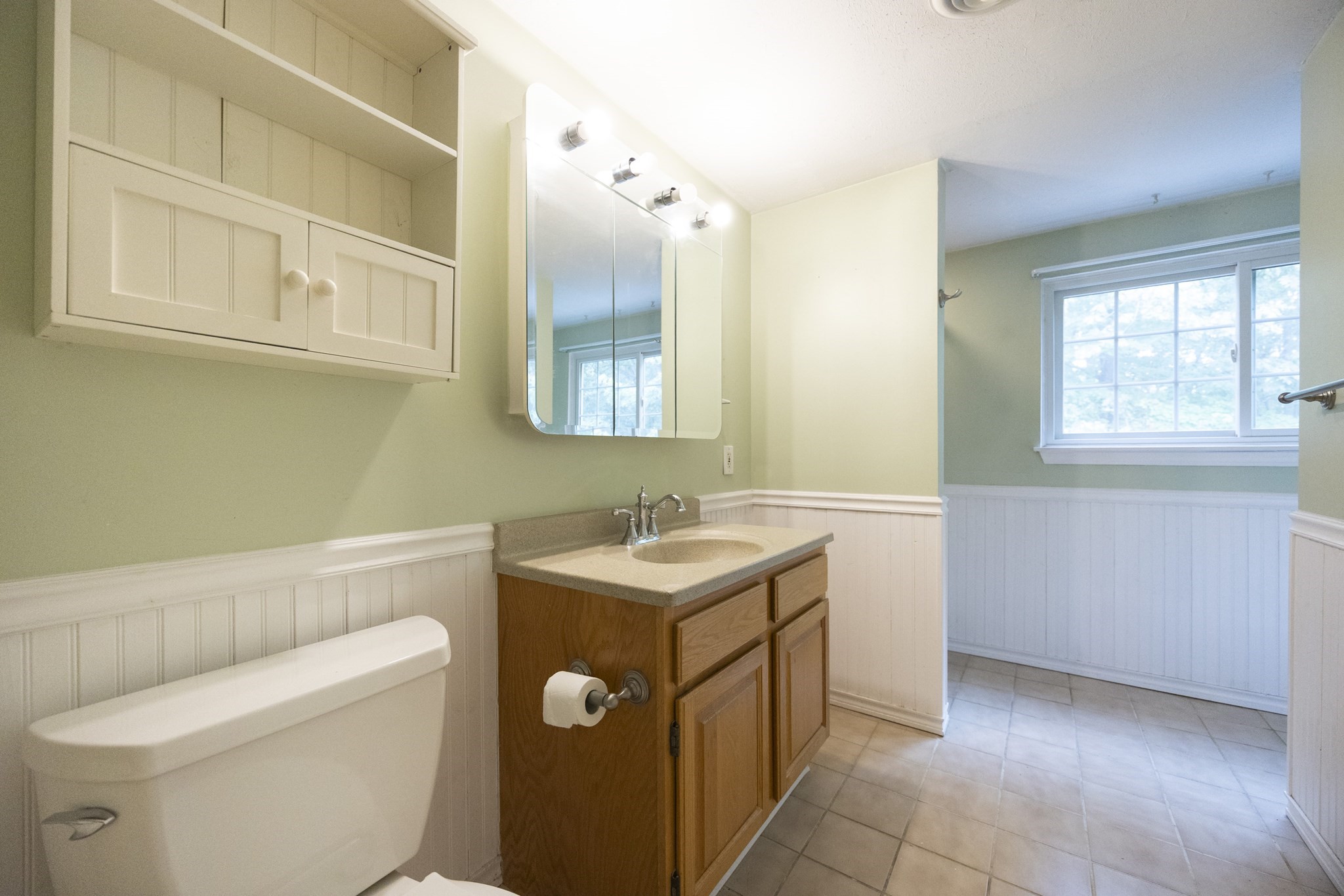 14 Country Club Ln Unit C, Milford, MA 01757 - Image 16