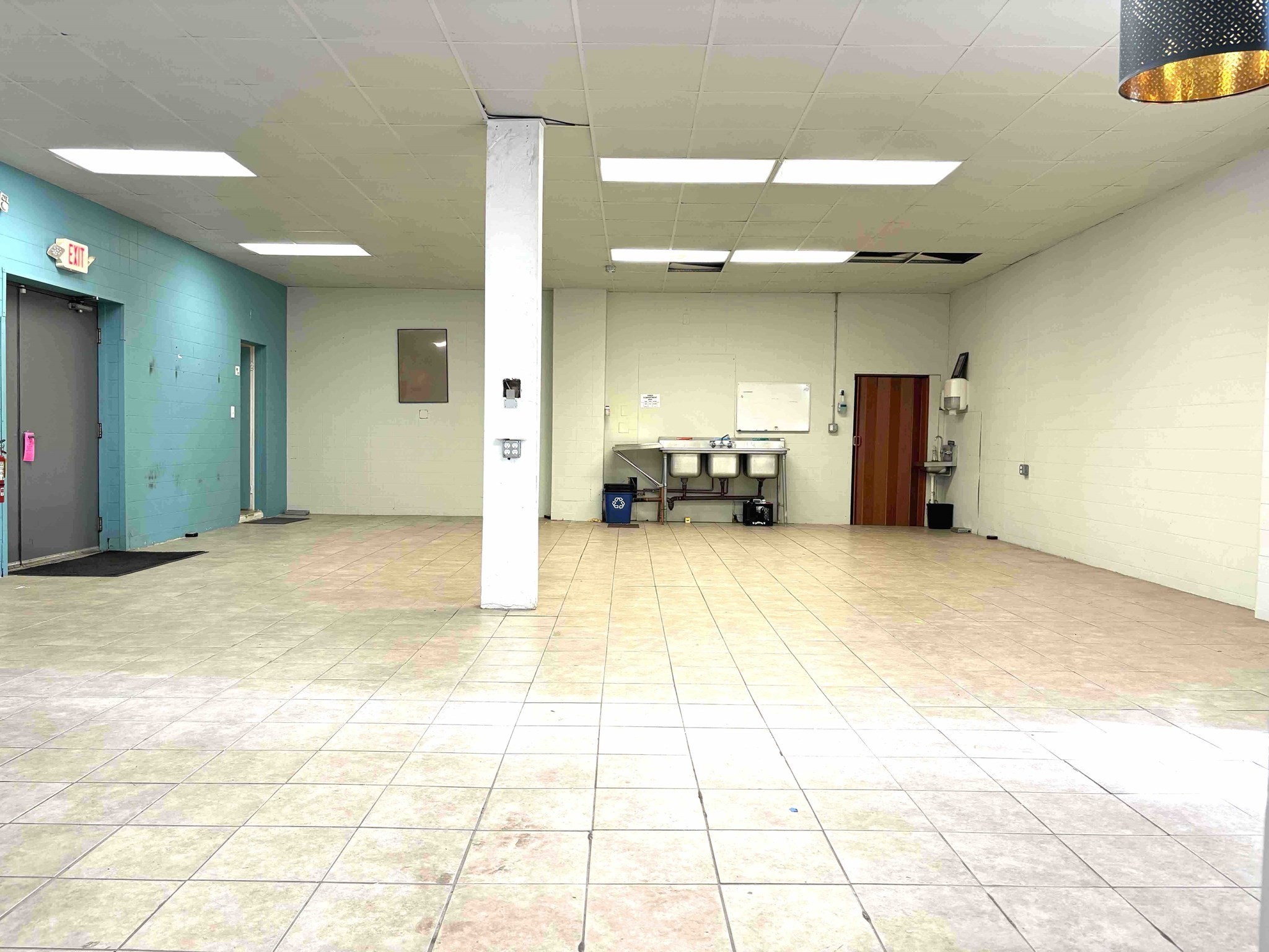 588 Somerville Ave, Somerville, MA 02143 - Image 4