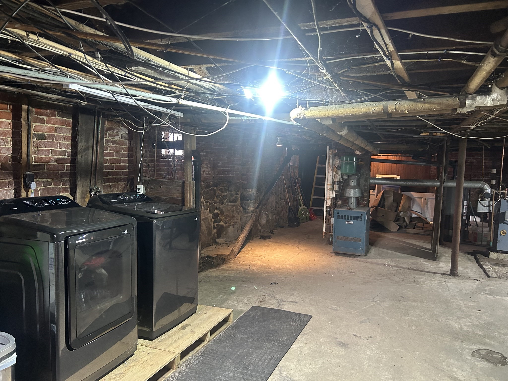 16 Fountain St, Haverhill, MA 01830 - Image 22