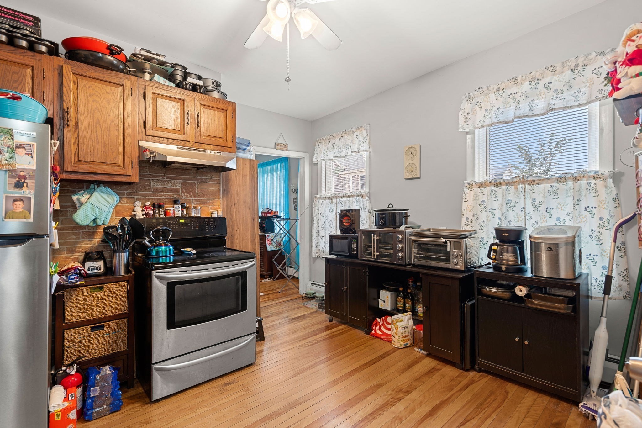 16 Fountain St, Haverhill, MA 01830 - Image 4