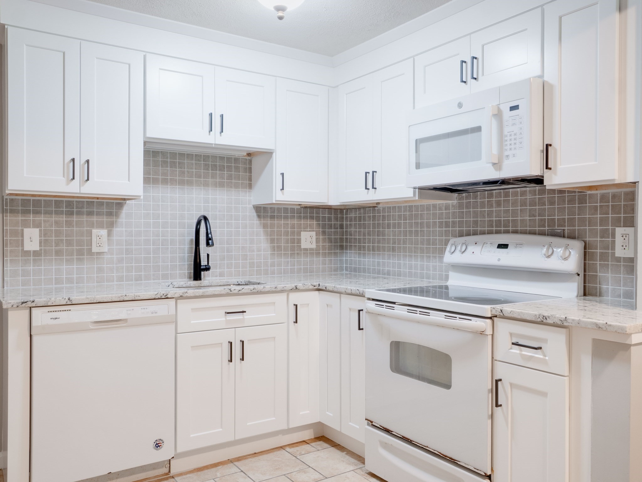 39 Pleasant Unit A6, Northborough, MA 01532