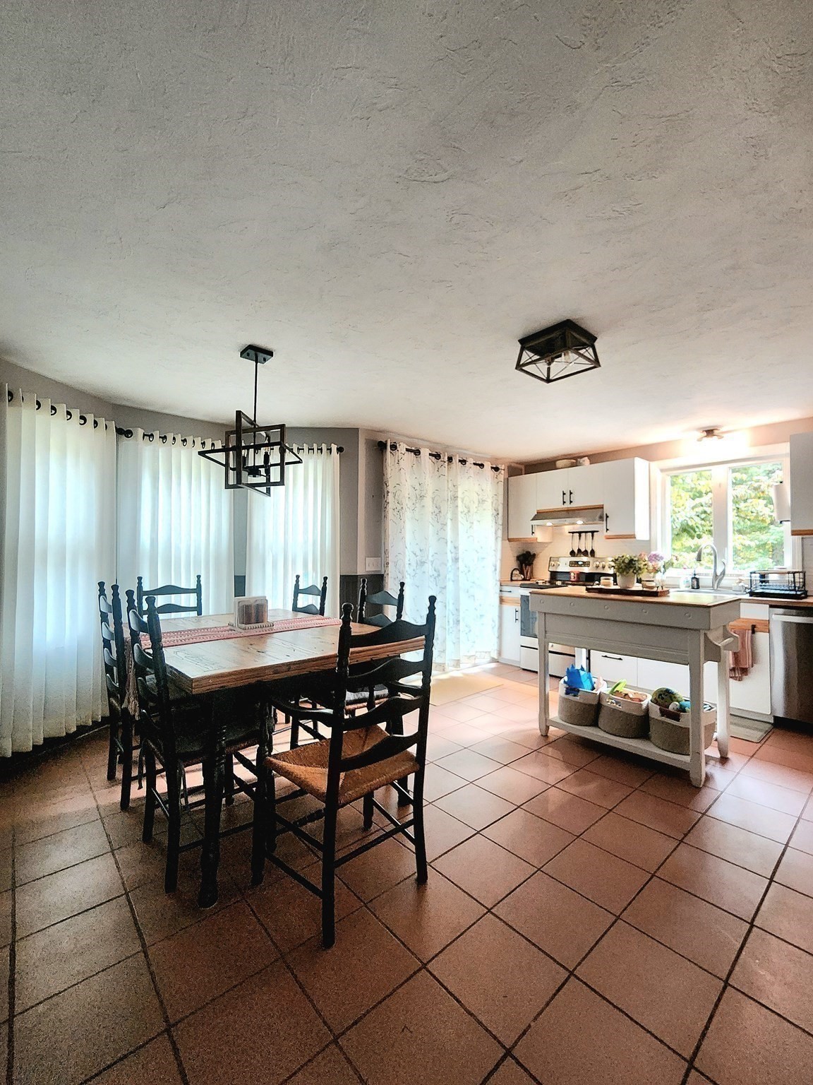 1096 Long Pond Rd, Plymouth, MA 02360 - Image 17