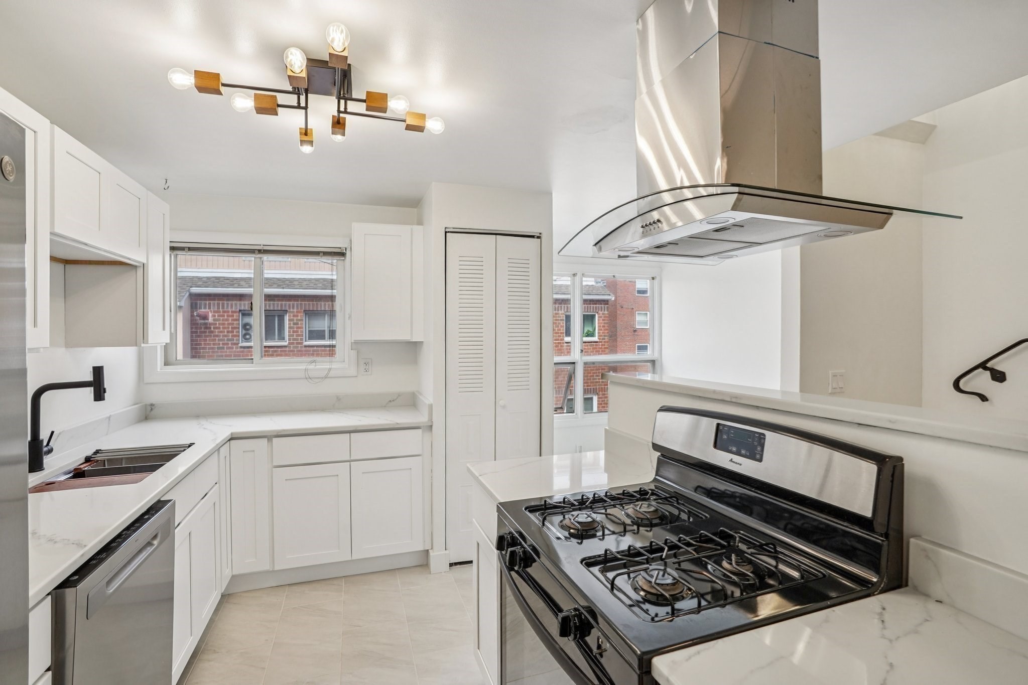 93 Spring St Unit 29, Watertown, MA 02472 - Image 4