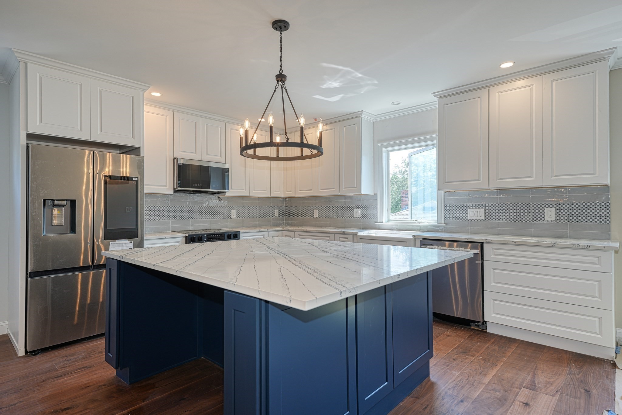 369 Grant, Framingham, MA 01702