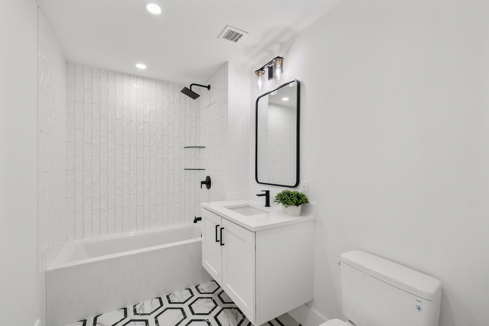 136 W 8th St Unit 1, South Boston, Boston, MA 02127 - Image 11