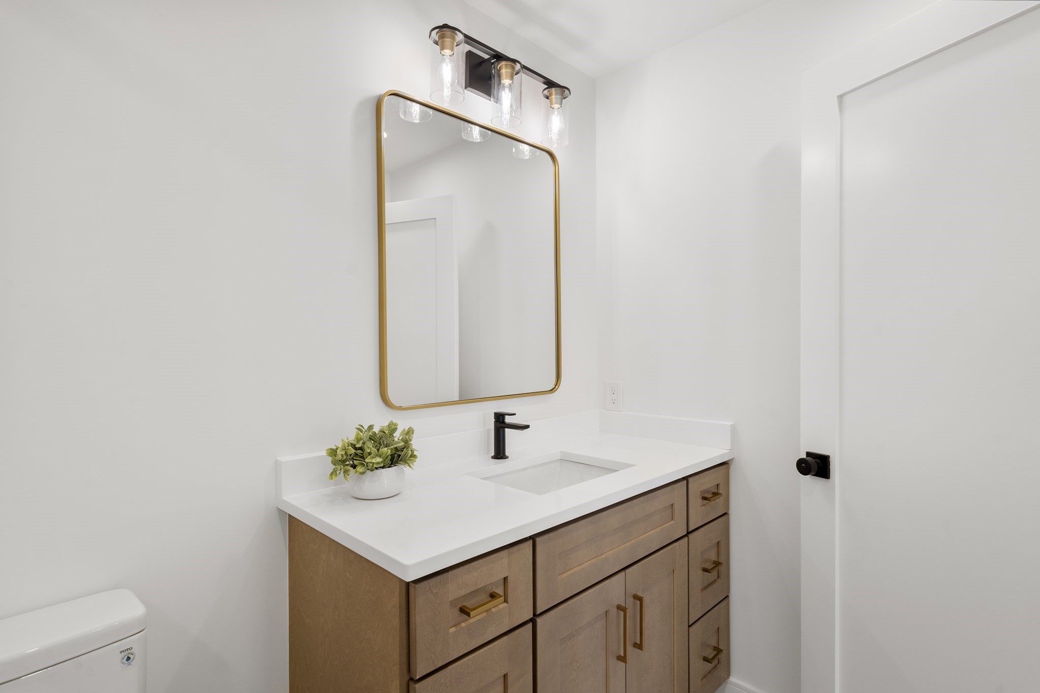 136 W 8th St Unit 1, South Boston, Boston, MA 02127 - Image 20