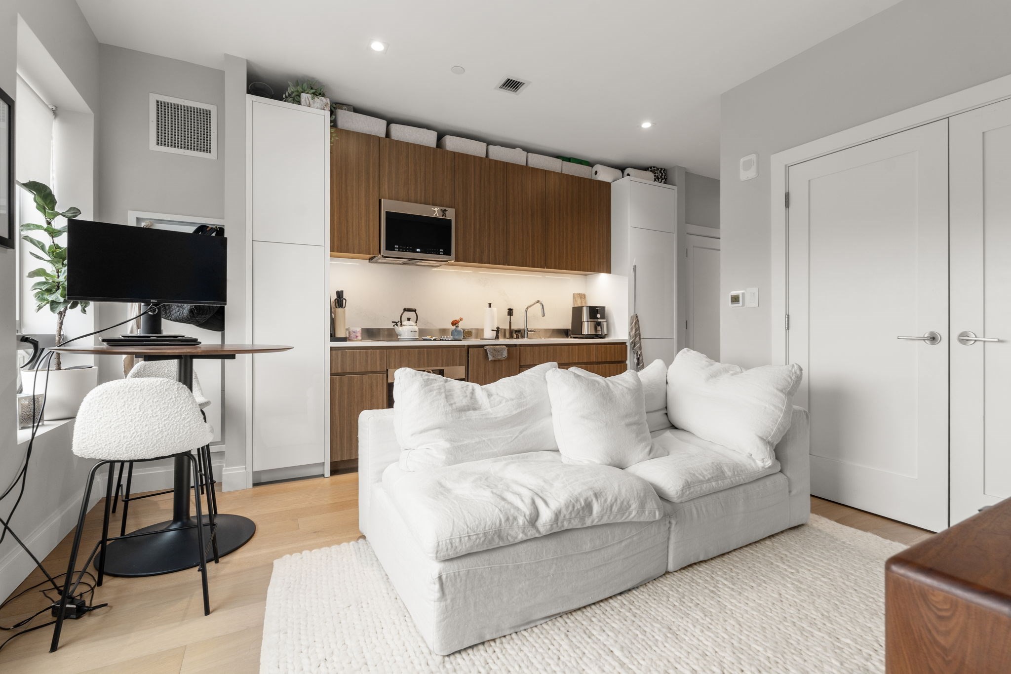 100 Shawmut Ave Unit 908, South End, Boston, MA 02118 - Image 4