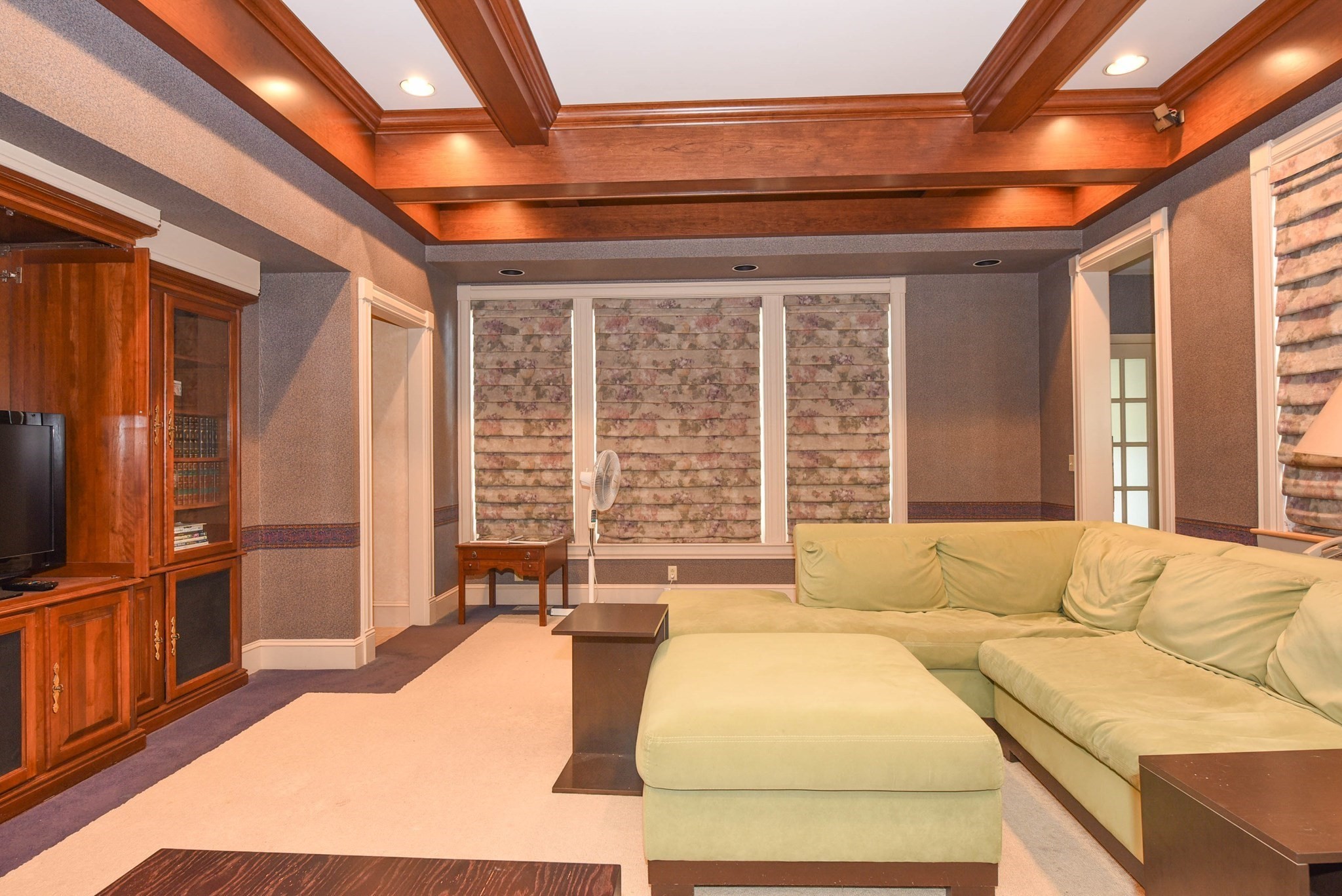 86 Kingsnorth Street, Northbridge, MA 01588 - Image 11