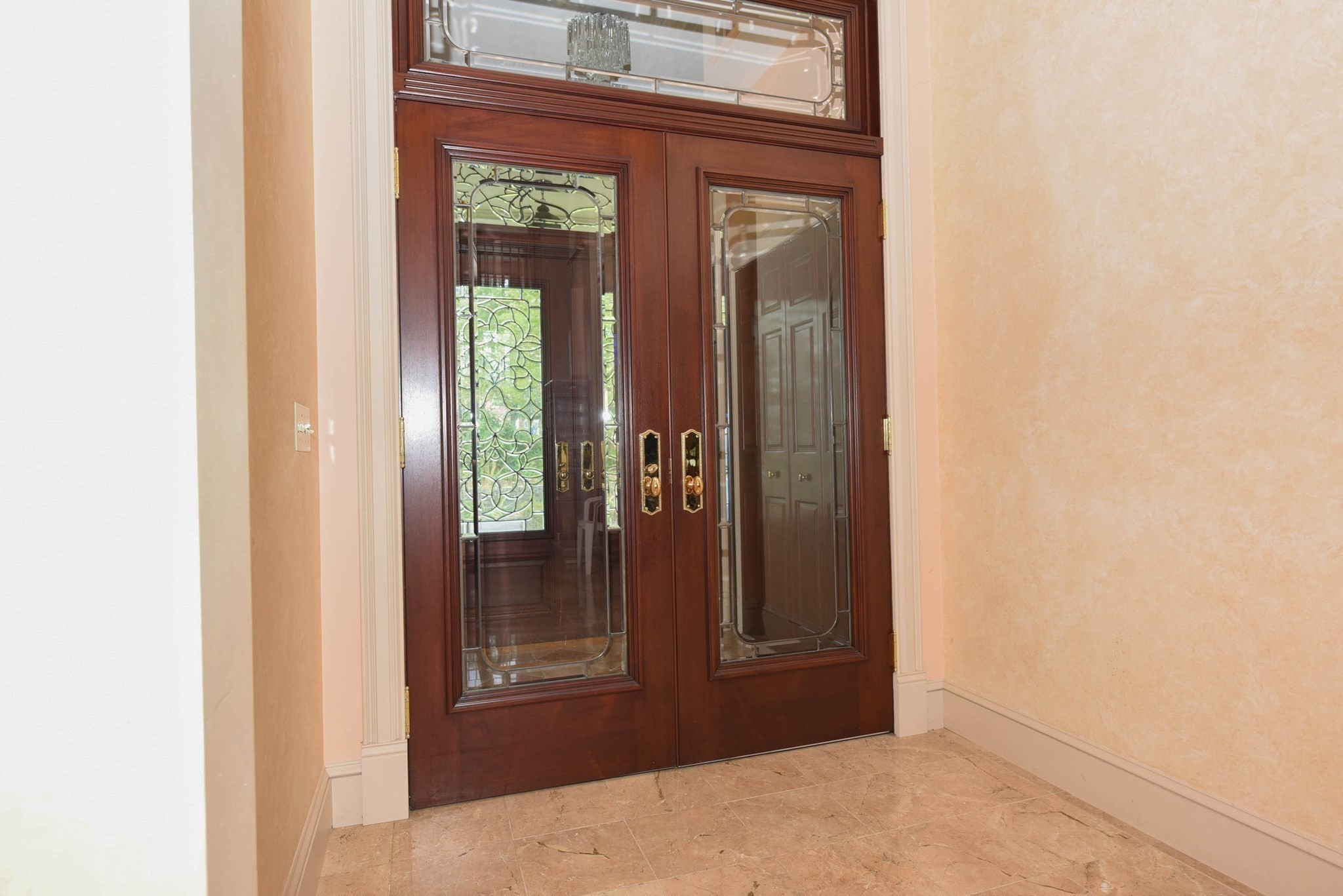 86 Kingsnorth Street, Northbridge, MA 01588 - Image 15