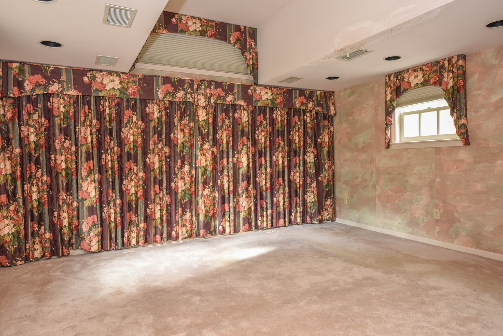 86 Kingsnorth Street, Northbridge, MA 01588 - Image 19