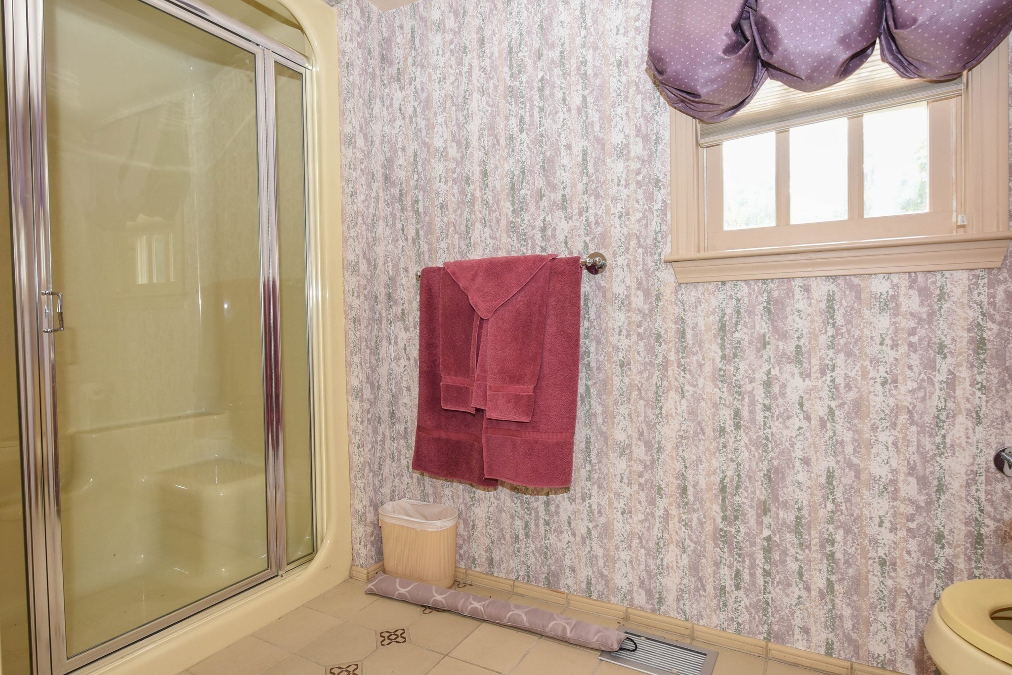 86 Kingsnorth Street, Northbridge, MA 01588 - Image 21