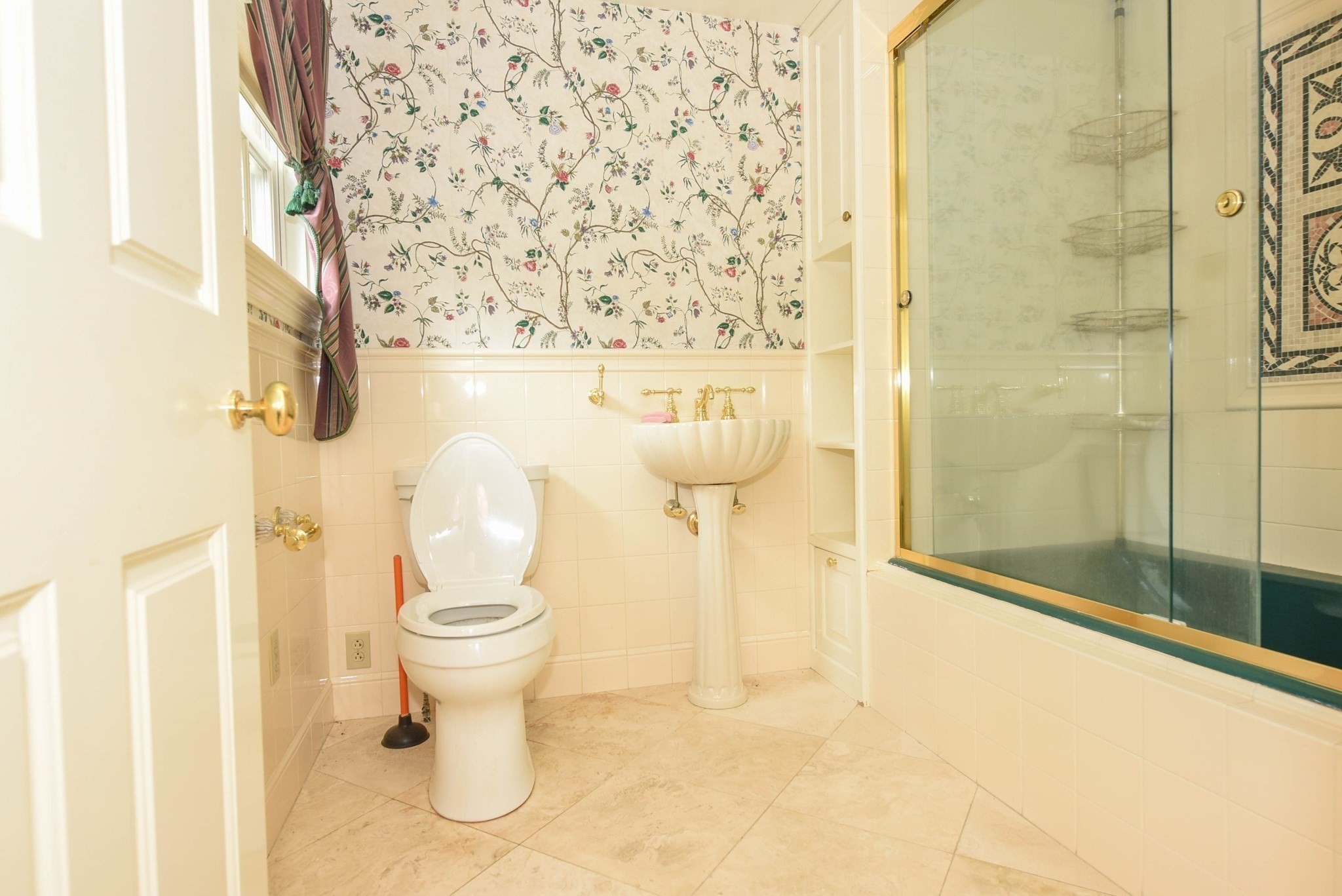 86 Kingsnorth Street, Northbridge, MA 01588 - Image 23