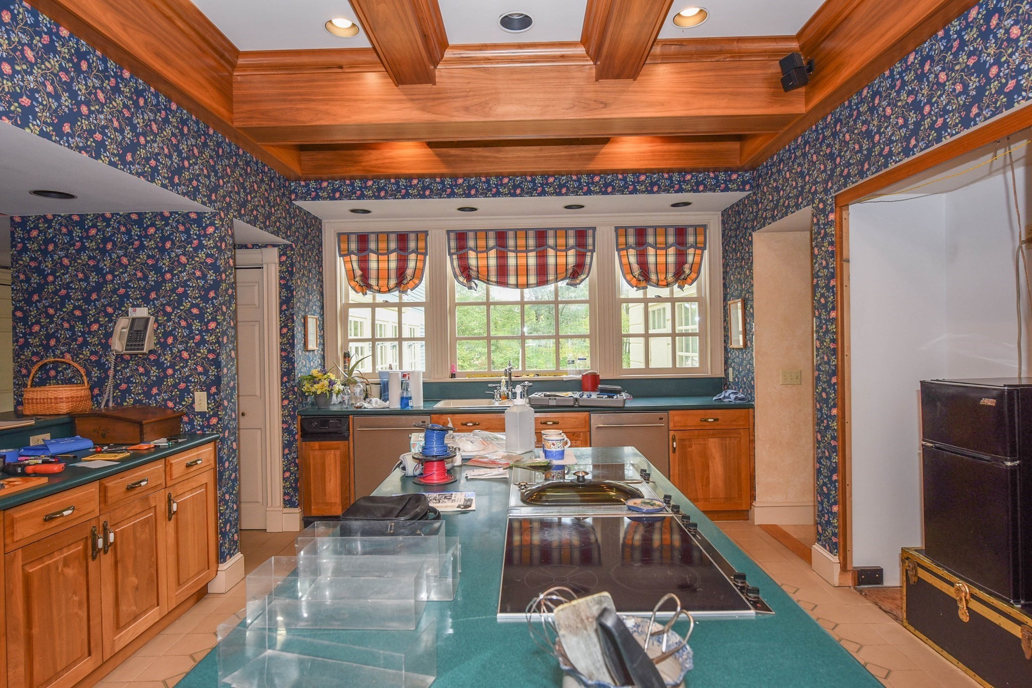 86 Kingsnorth Street, Northbridge, MA 01588 - Image 6