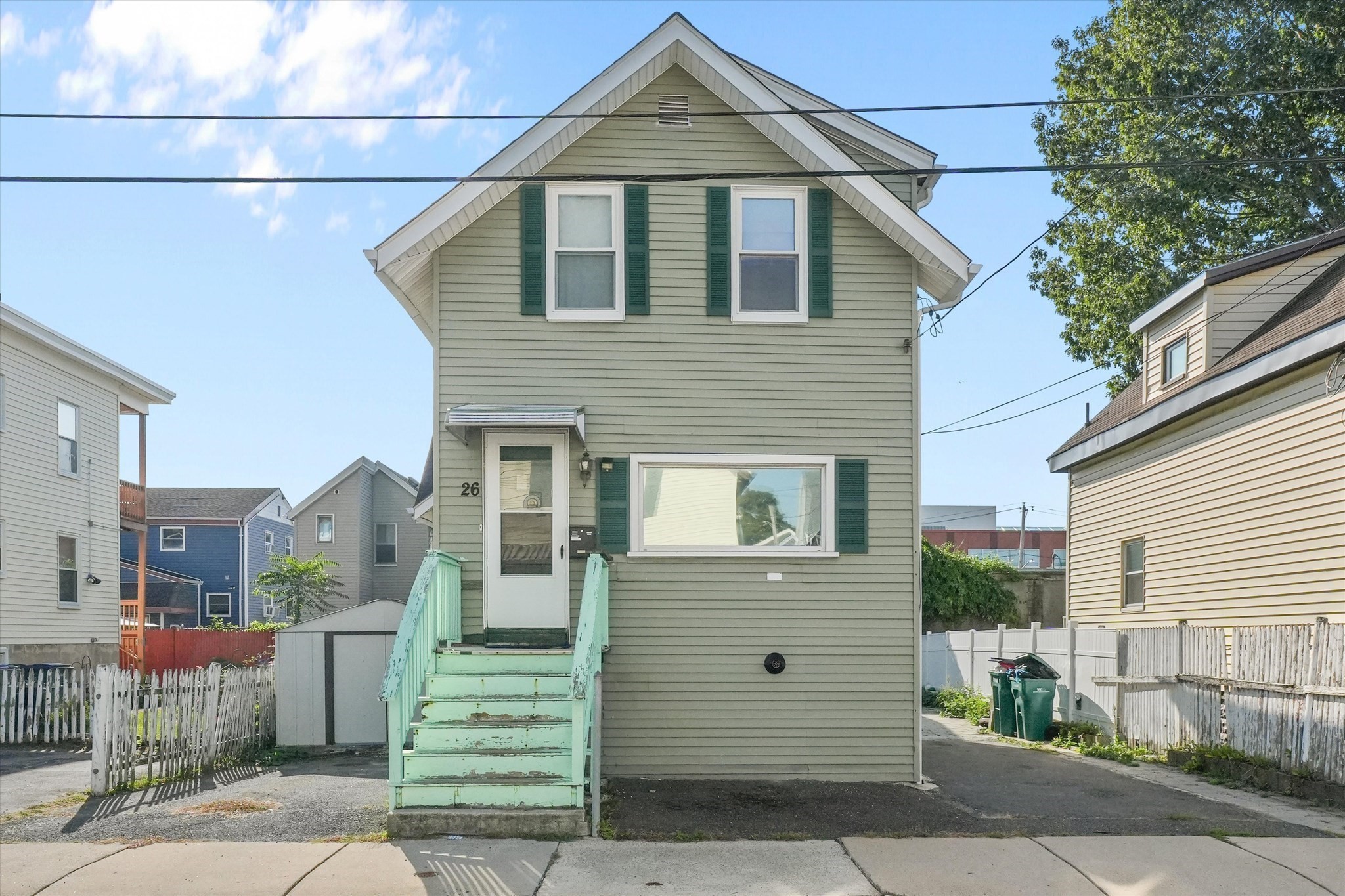 26 Groveland St, Lynn, MA 01902