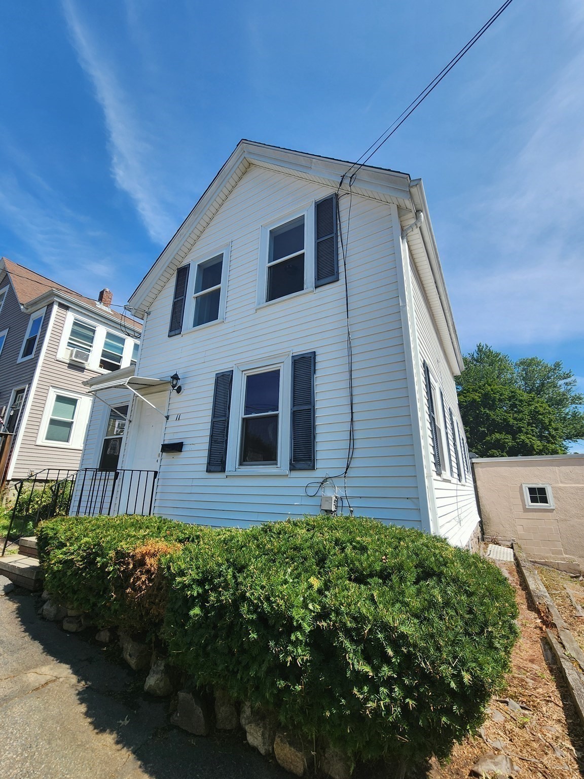 11 Richmond Street, Weymouth, MA 02188