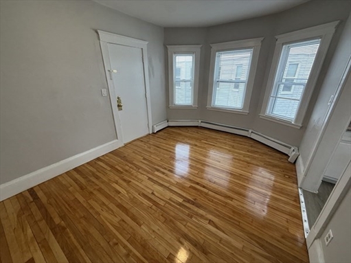 3 Kingsley Ter, Apt 9