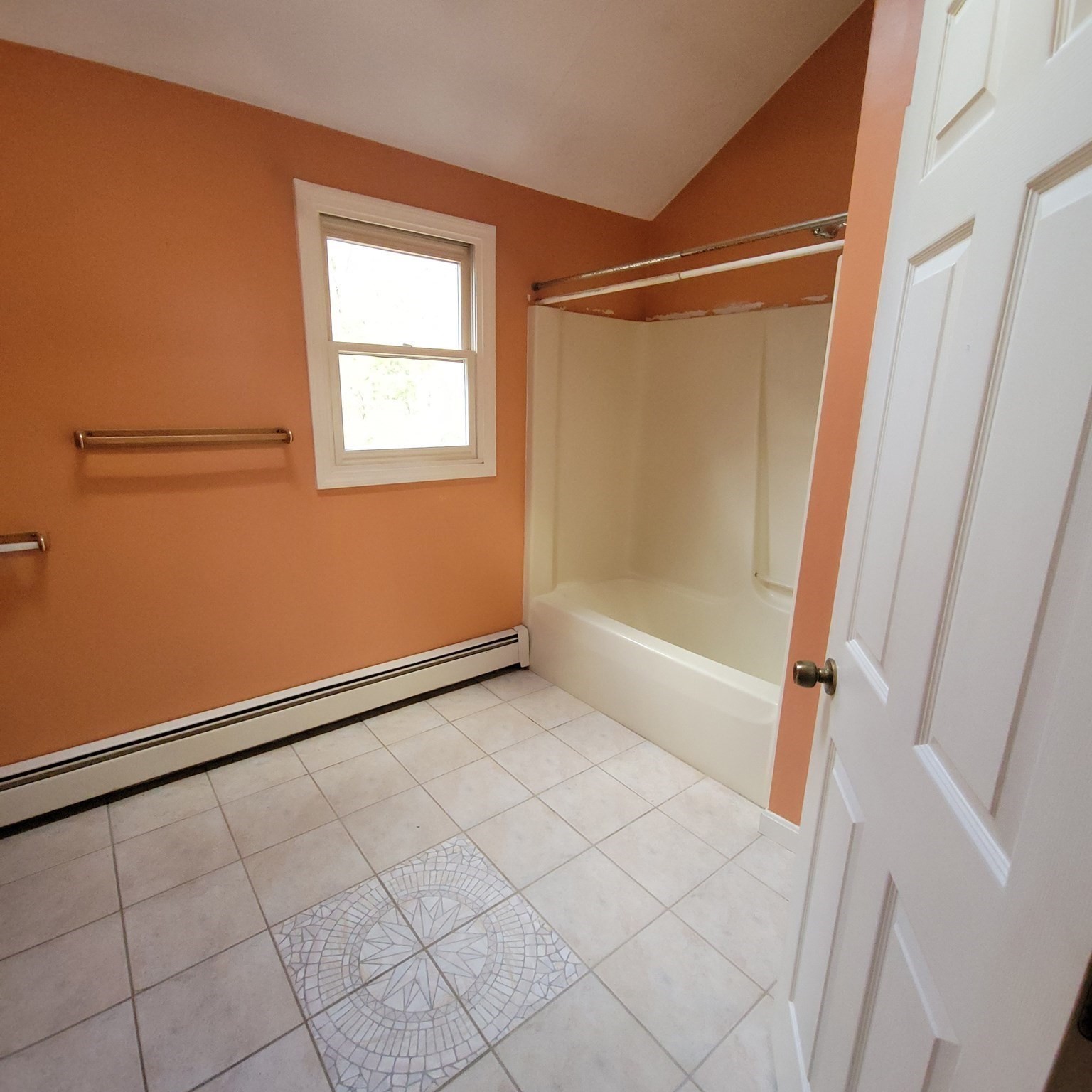 620 Henshaw Street, Leicester, MA 01542 - Image 28