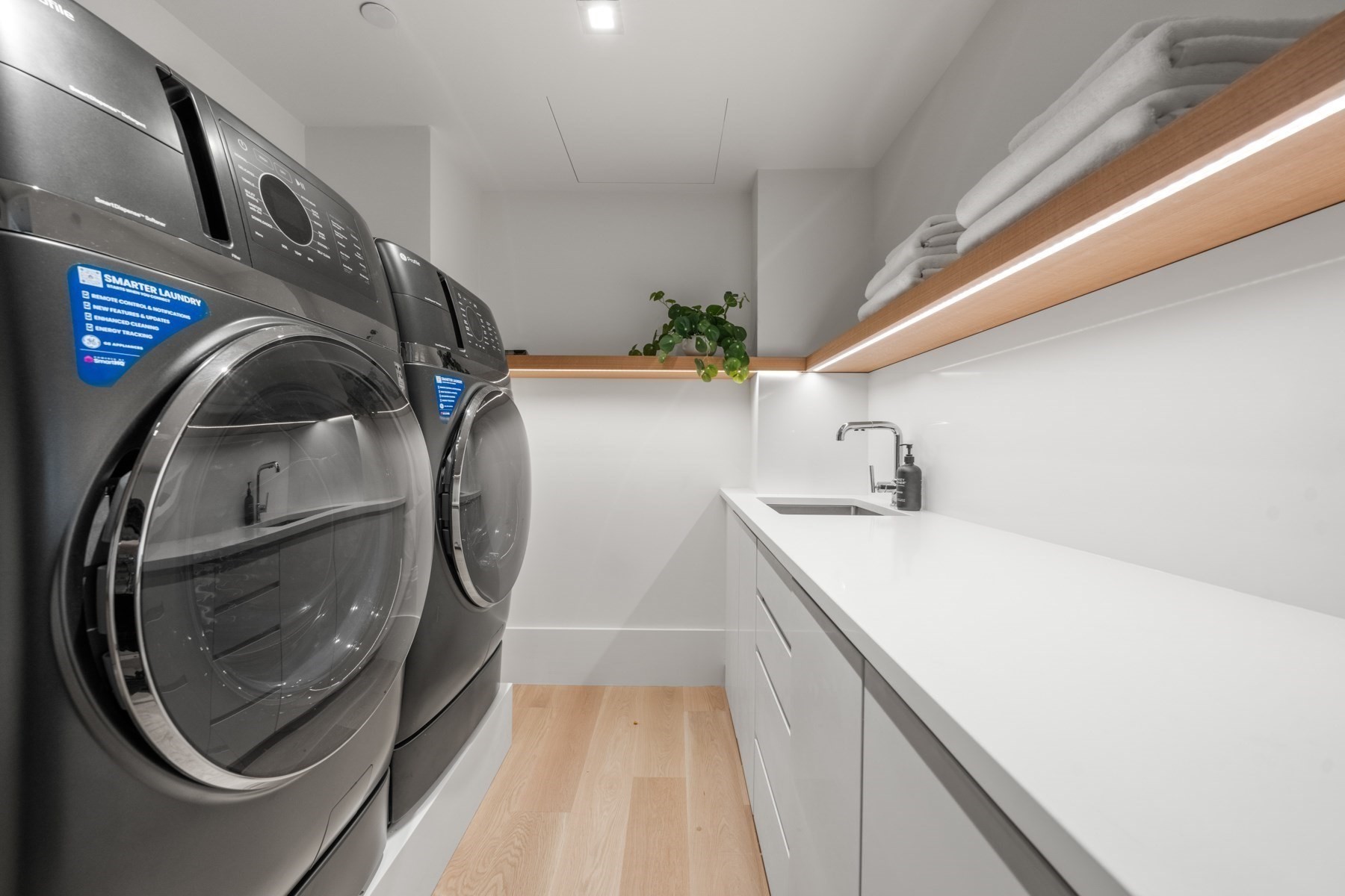 150 Seaport Boulevard Unit 15CD, Seaport, Boston, MA 02210 - Image 33