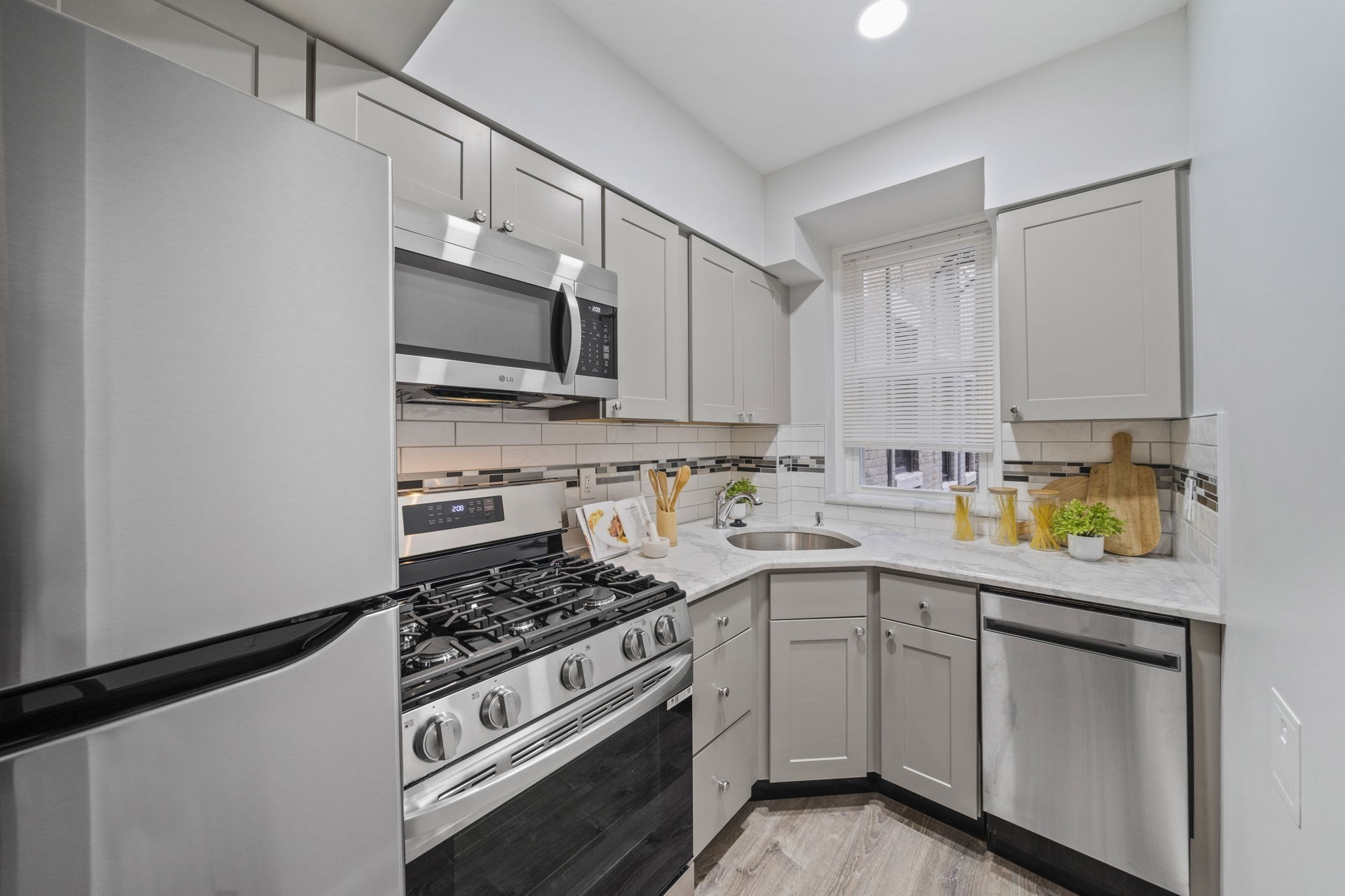 1564 Commonwealth Ave Unit 3, Brighton, Boston, MA 02135 - Image 5