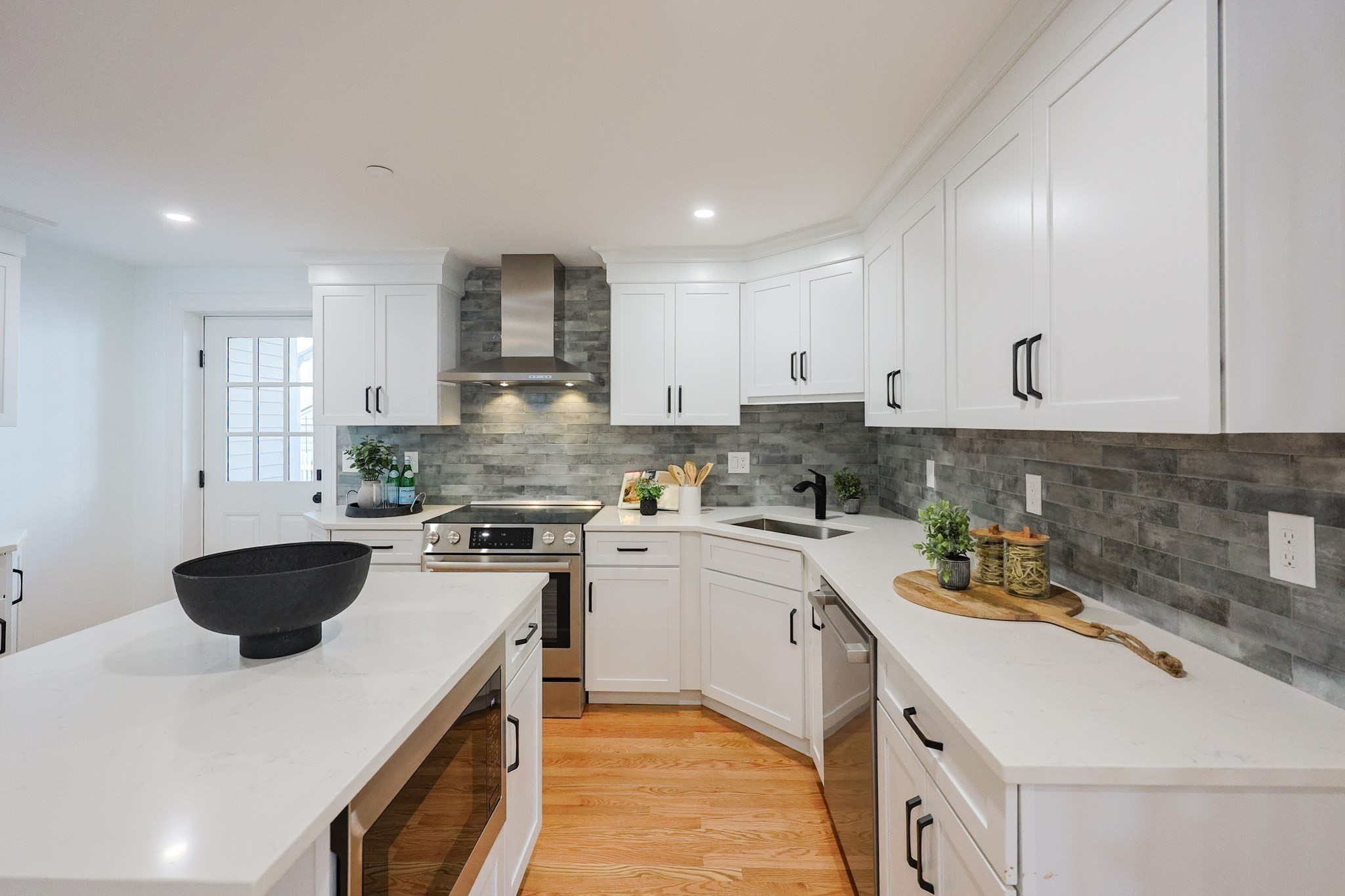 54 South St Unit 1, Medford, MA 02155 - Image 7