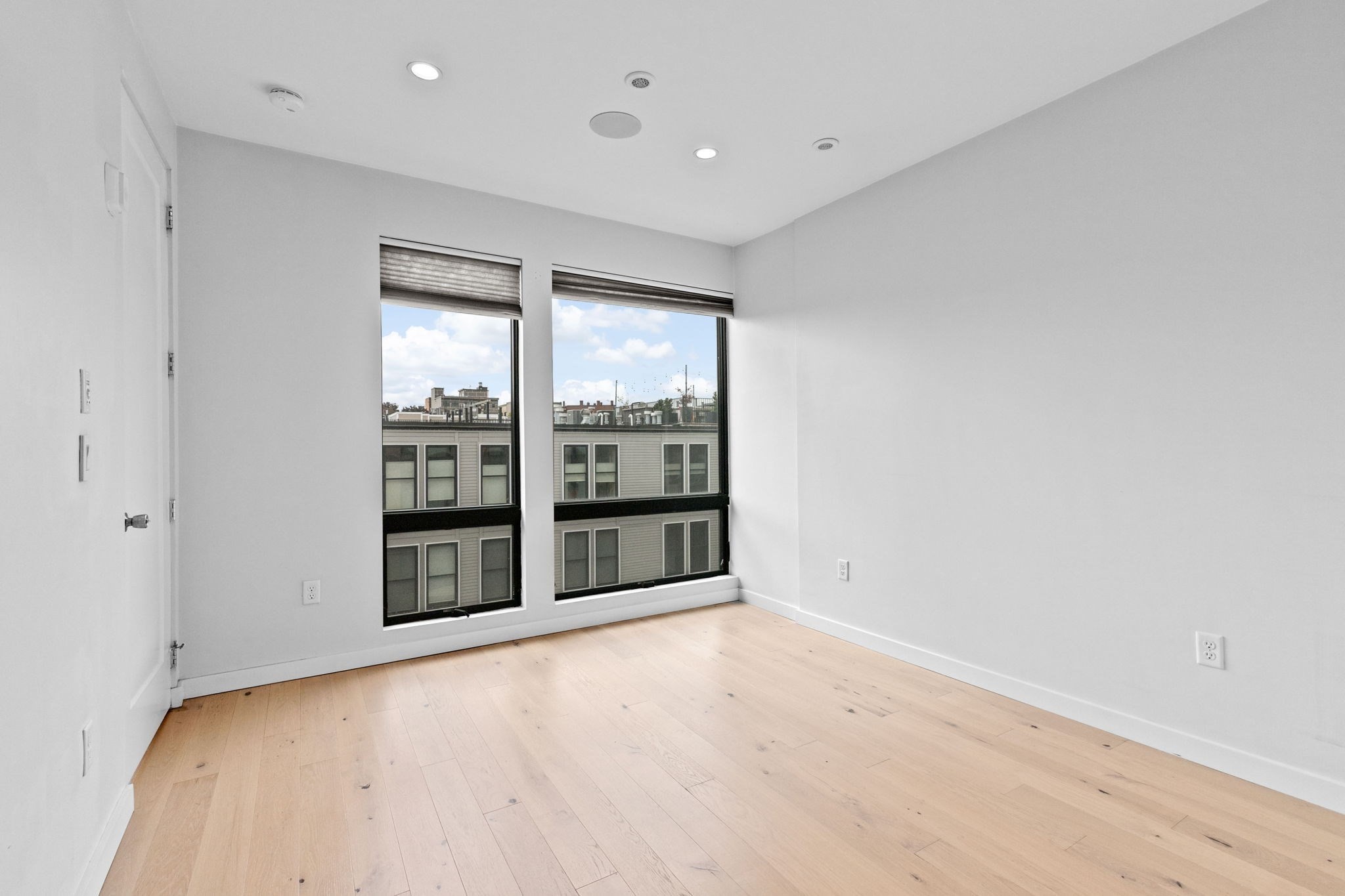 340 W 2nd St Unit PH23, South Boston, Boston, MA 02127 - Image 11