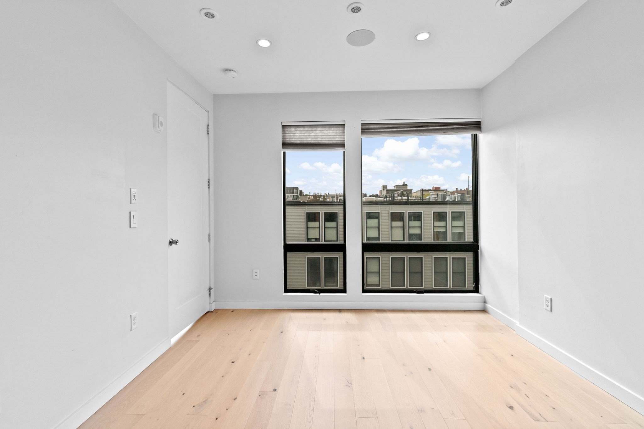 340 W 2nd St Unit PH23, South Boston, Boston, MA 02127 - Image 12