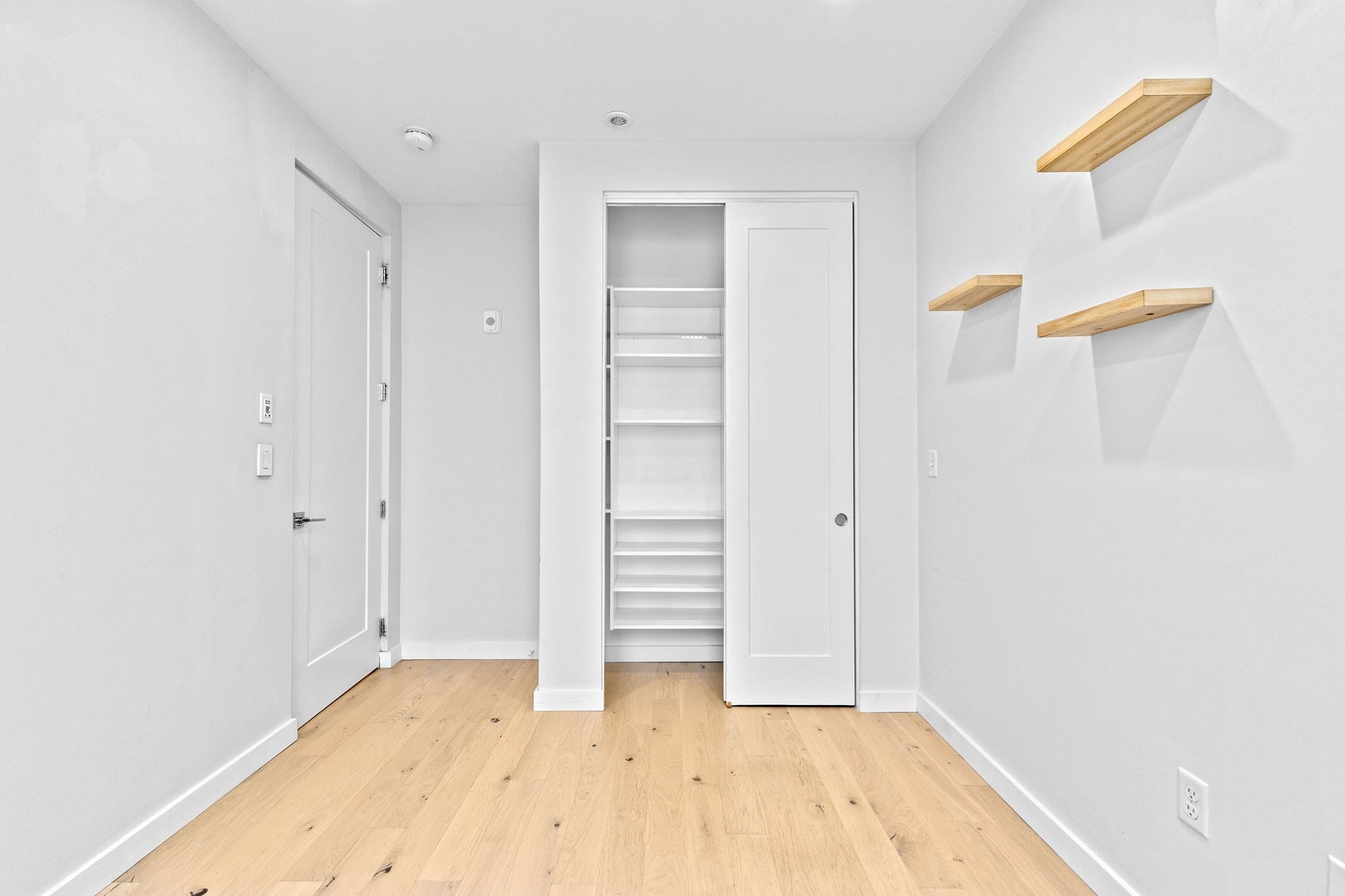 340 W 2nd St Unit PH23, South Boston, Boston, MA 02127 - Image 15