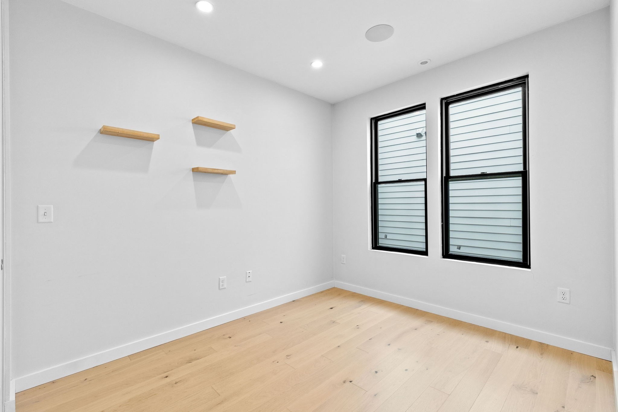 340 W 2nd St Unit PH23, South Boston, Boston, MA 02127 - Image 16